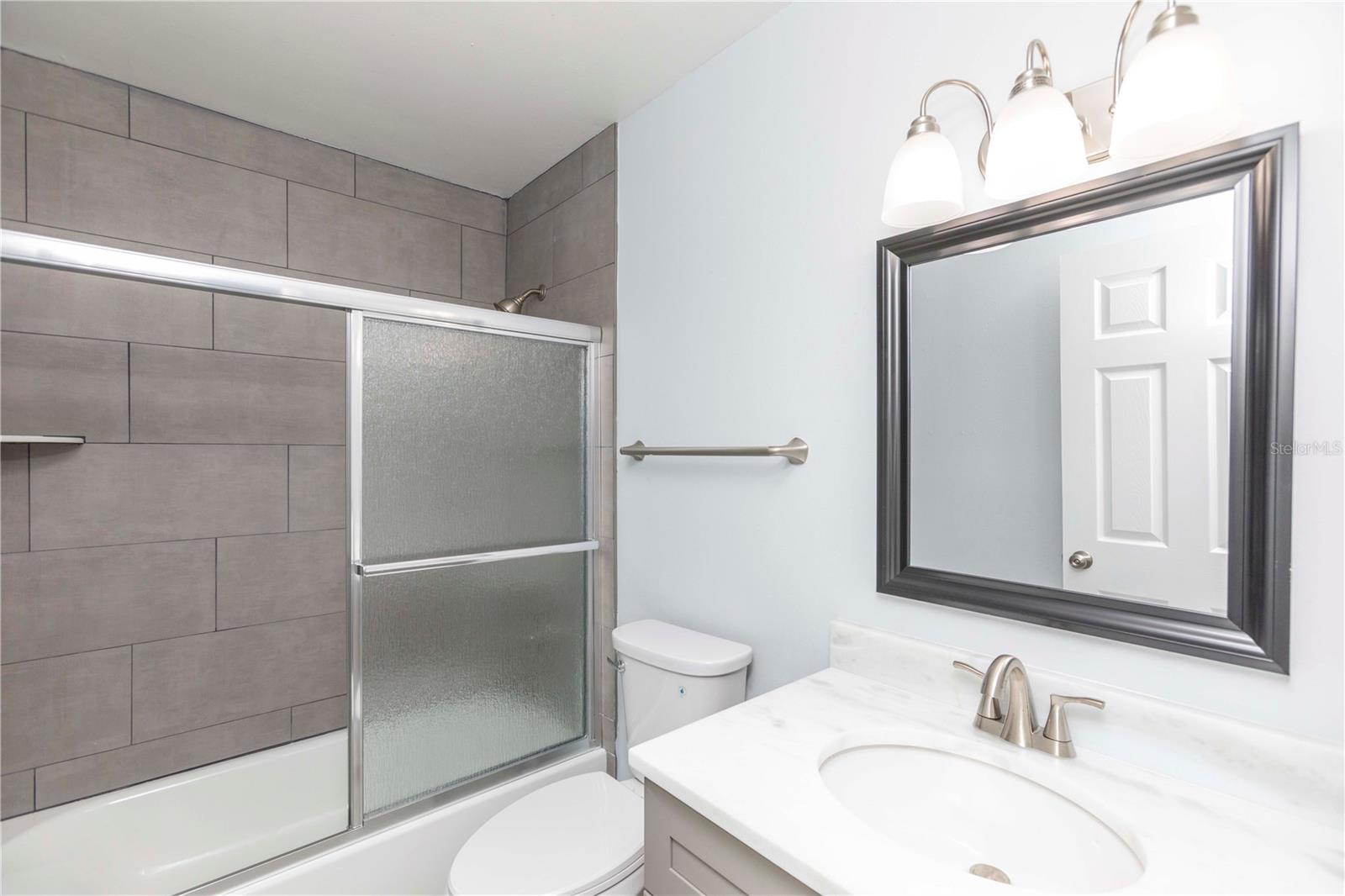 CLOVERPLACE CONDO - Residential
