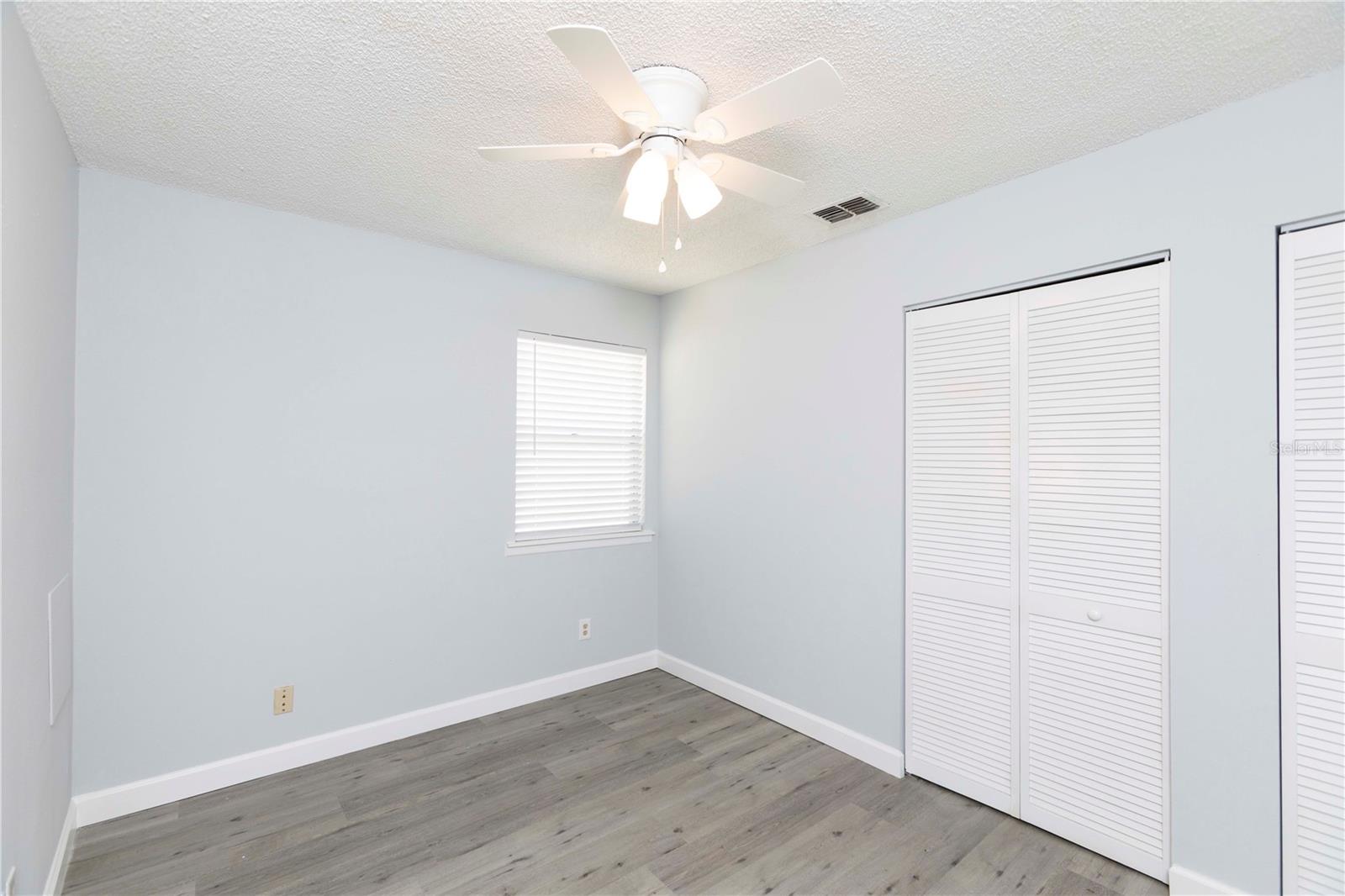 CLOVERPLACE CONDO - Residential
