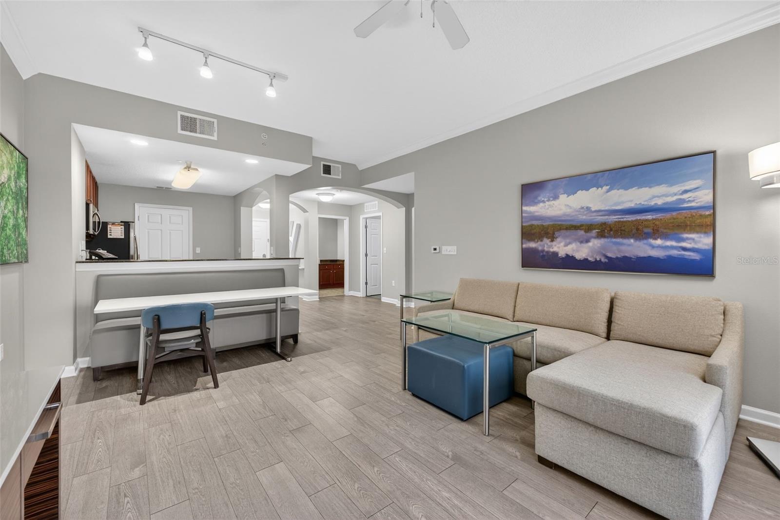 GROVE RESIDENCE & SPA HOTEL CONDO I - Residential