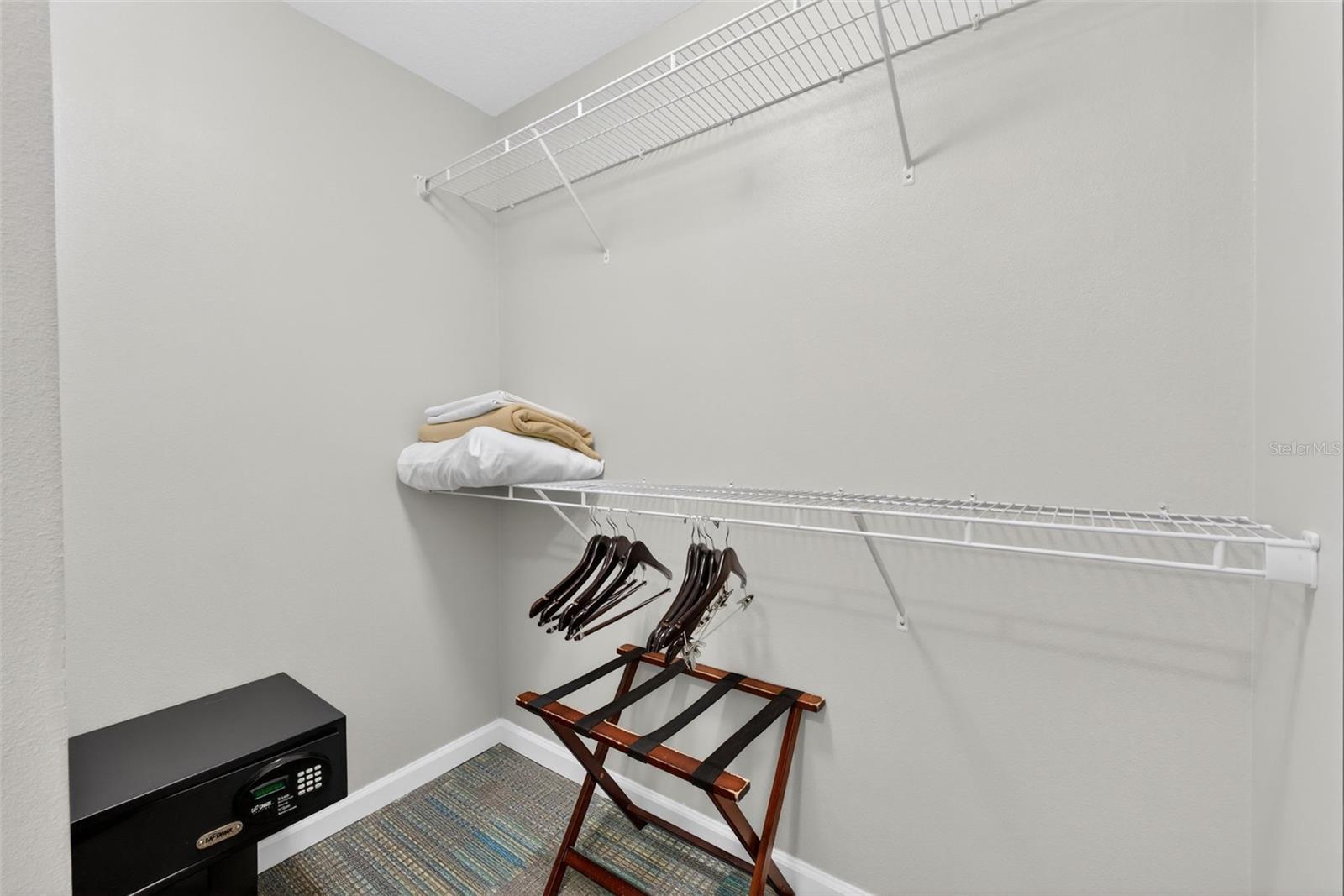 GROVE RESIDENCE & SPA HOTEL CONDO I - Residential