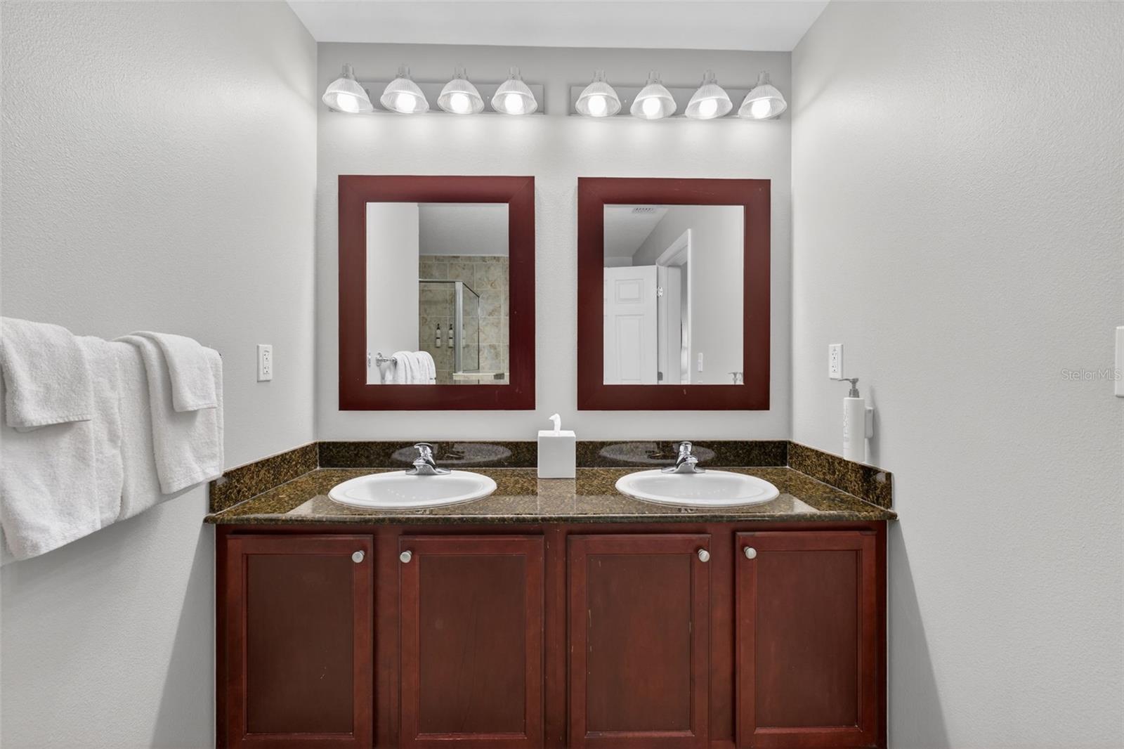 GROVE RESIDENCE & SPA HOTEL CONDO I - Residential