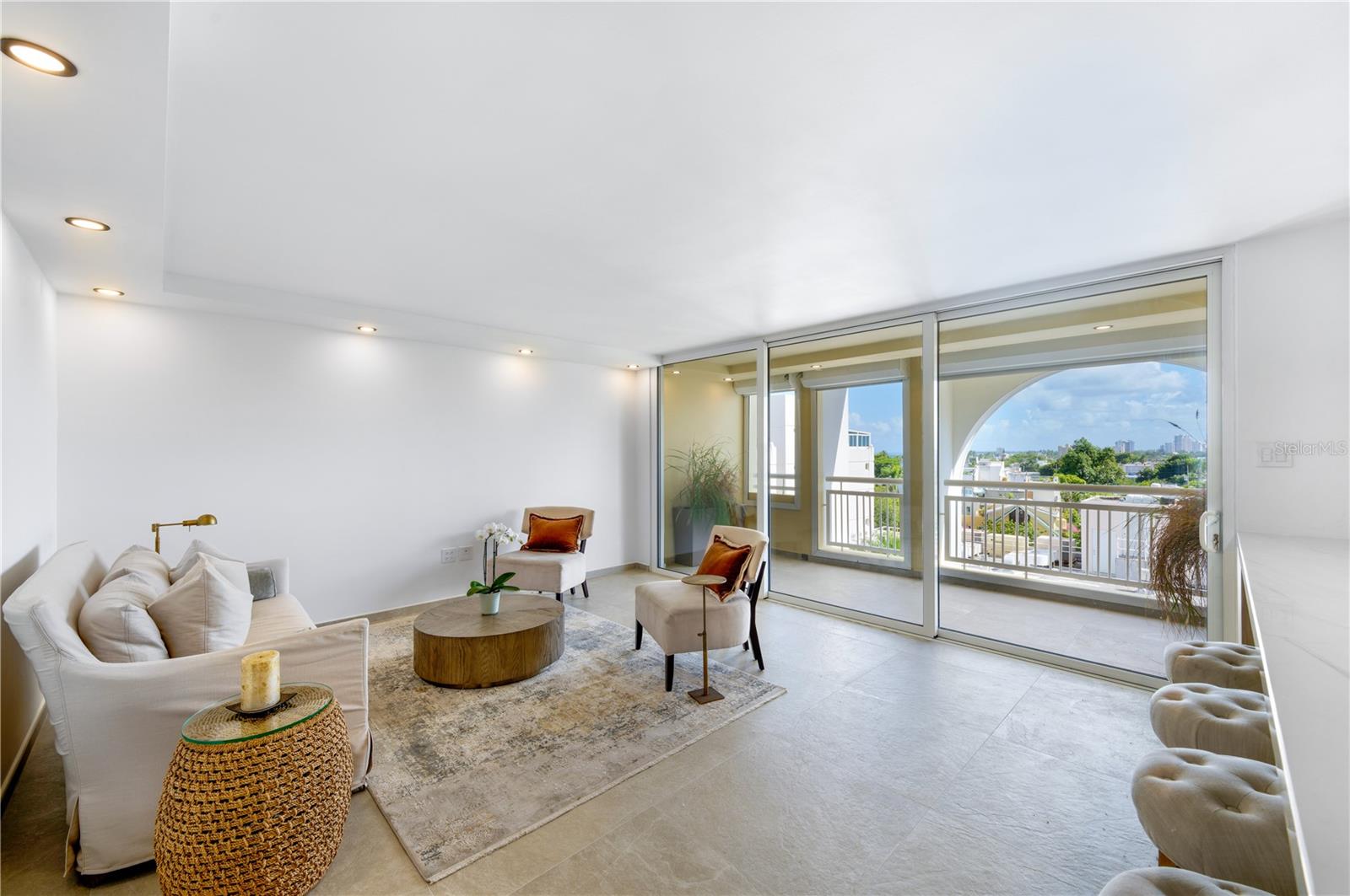 CONDADO - Residential