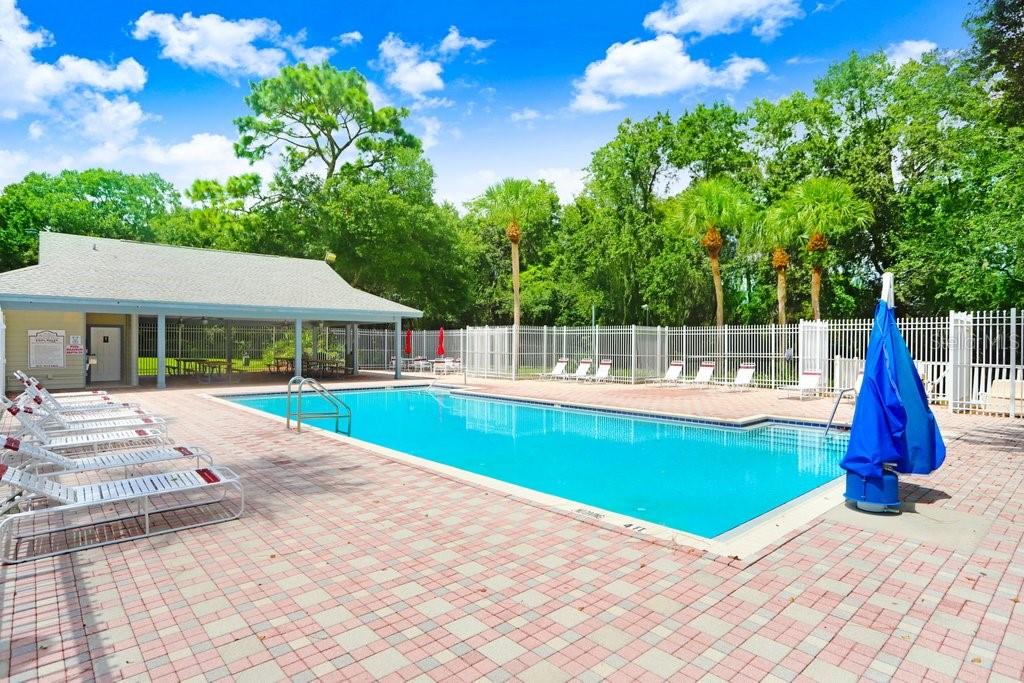 WATERFORD ON LAKE BERNADETTE - Land