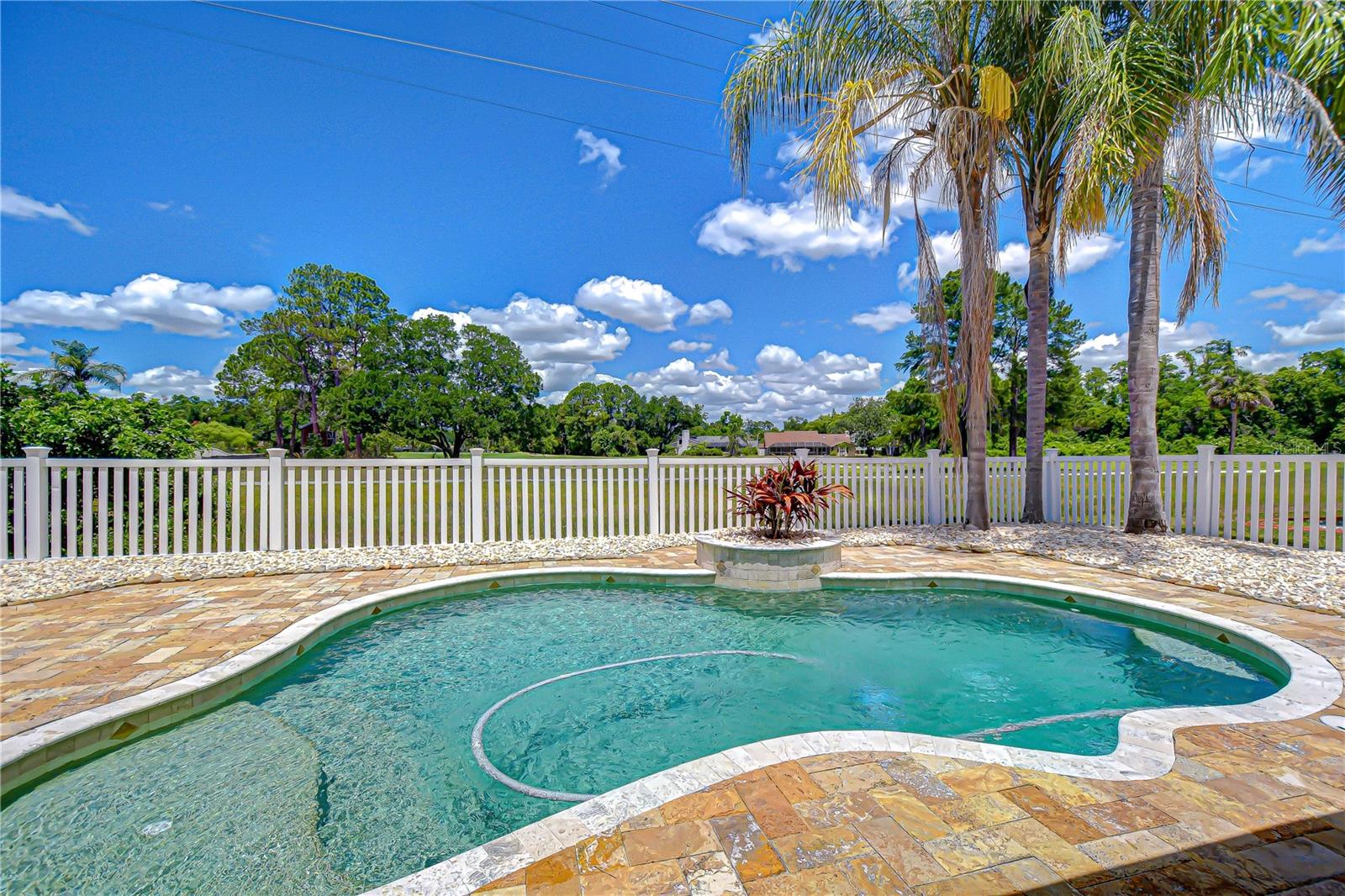 4505 BLOOMSBURY COURT