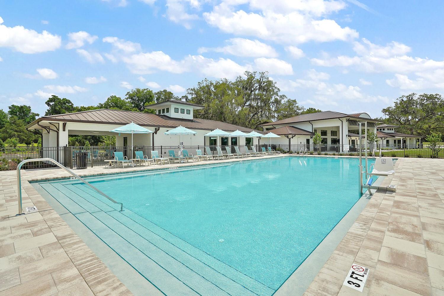 LAKESHORE - Residential