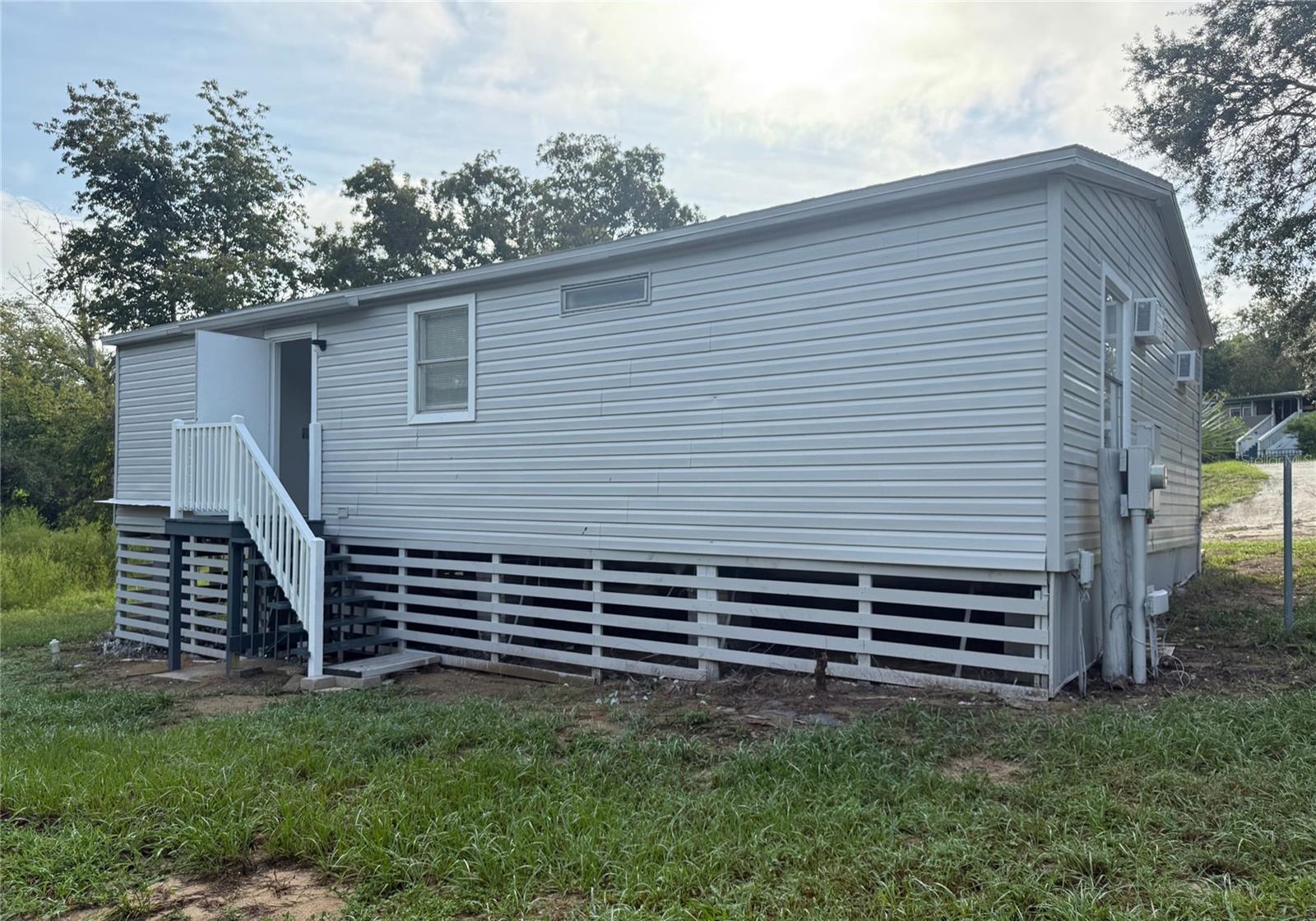 SANDY ACRES ESTATE - Residential