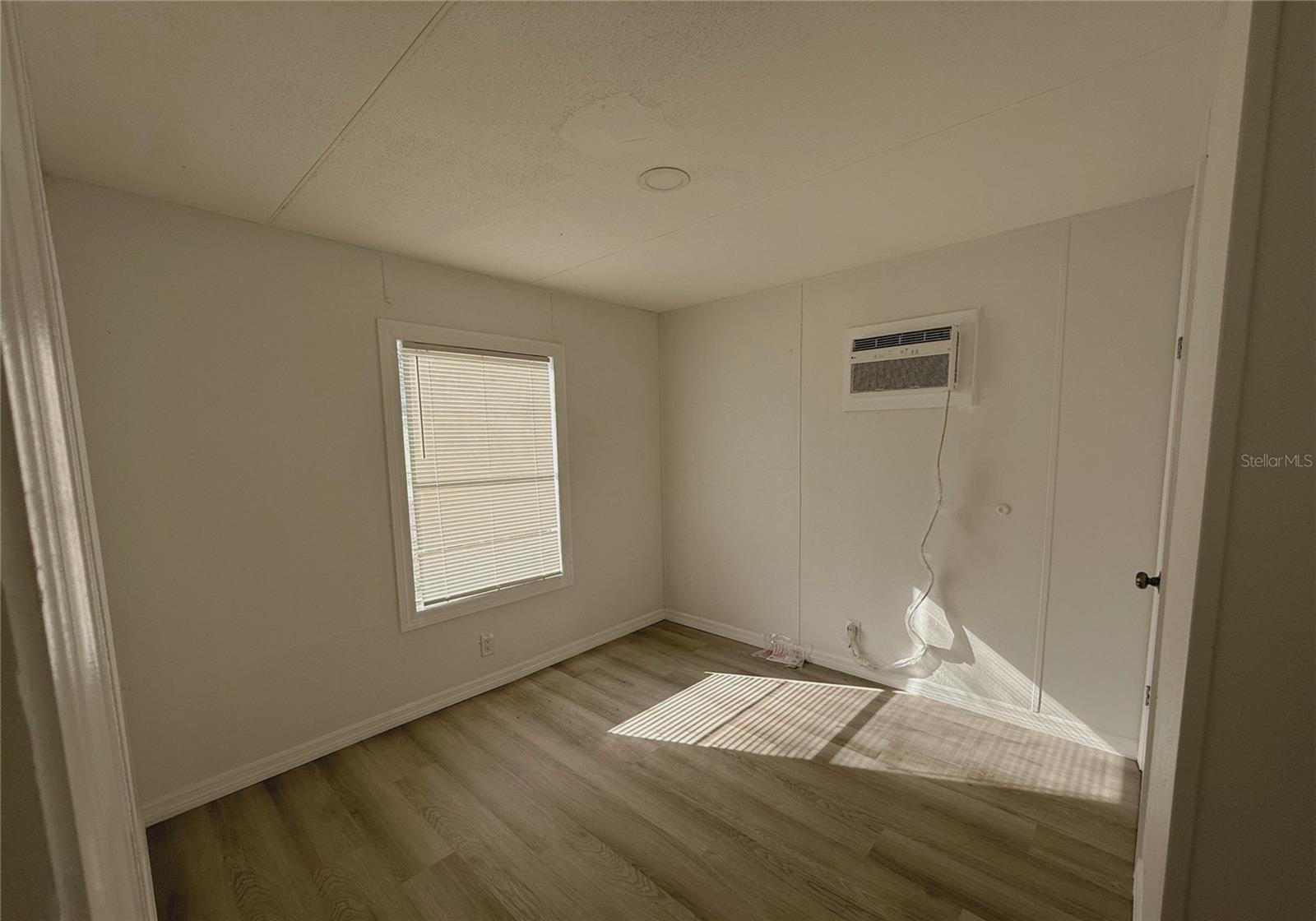 SANDY ACRES ESTATE - Residential