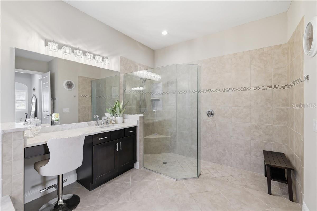 HAMPTON PK/GATEWAY PH 2 - Residential