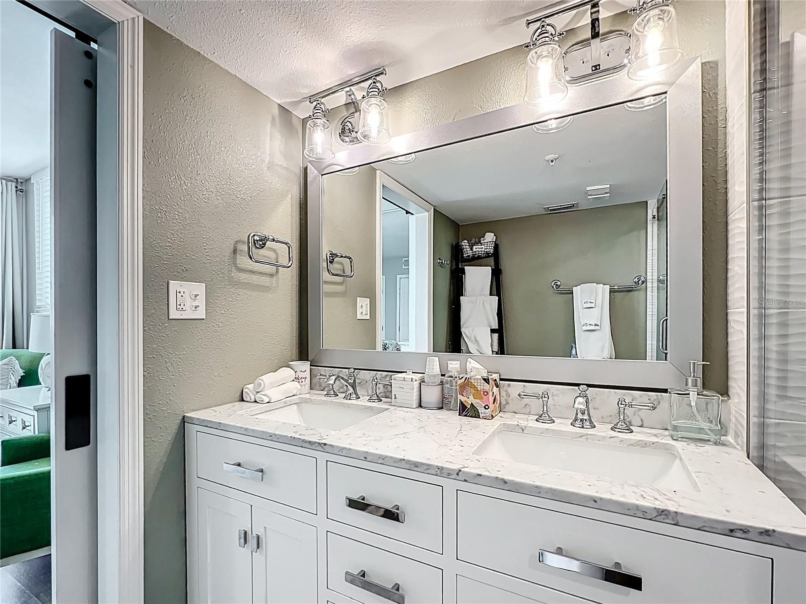 TRILLIUM CONDO THE - Residential