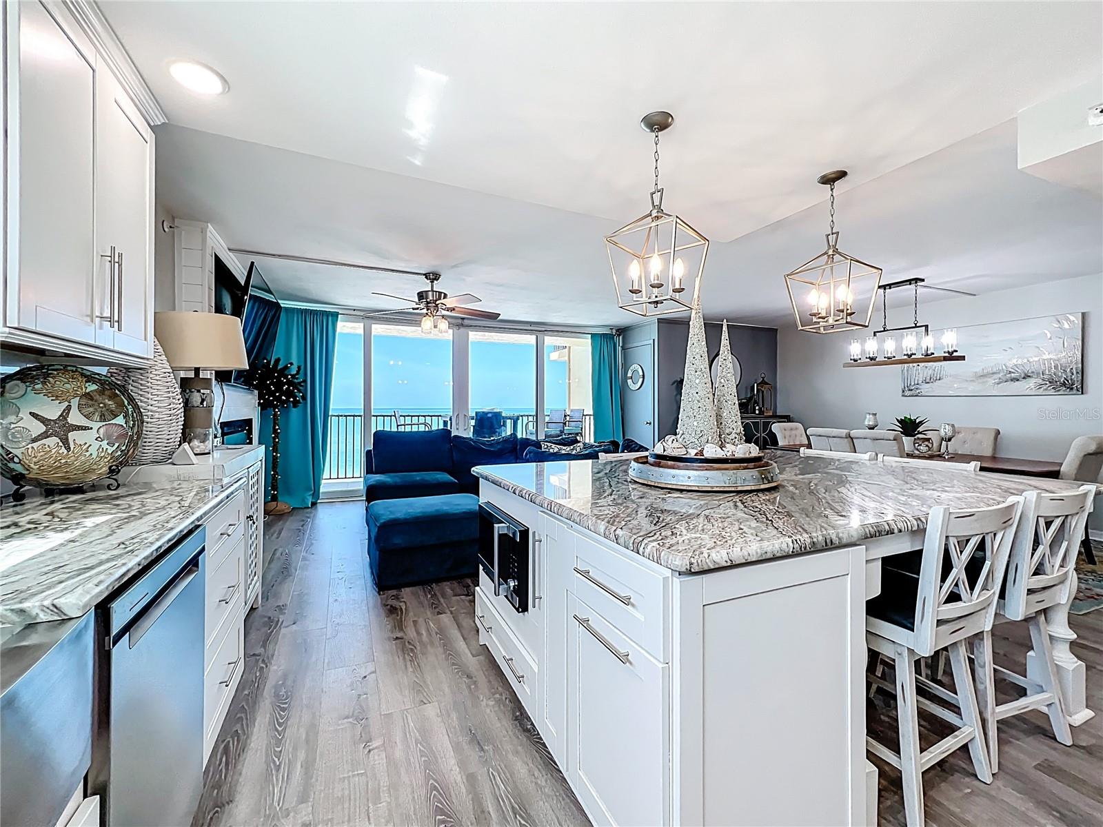 TRILLIUM CONDO THE - Residential