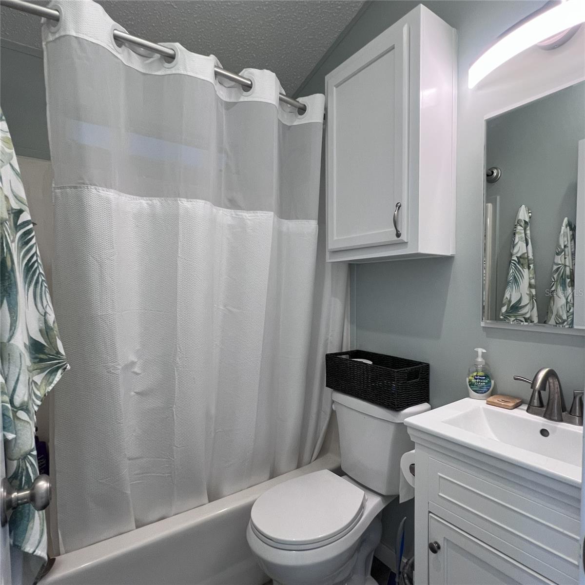 ALLIGATOR PARK COOP - Residential