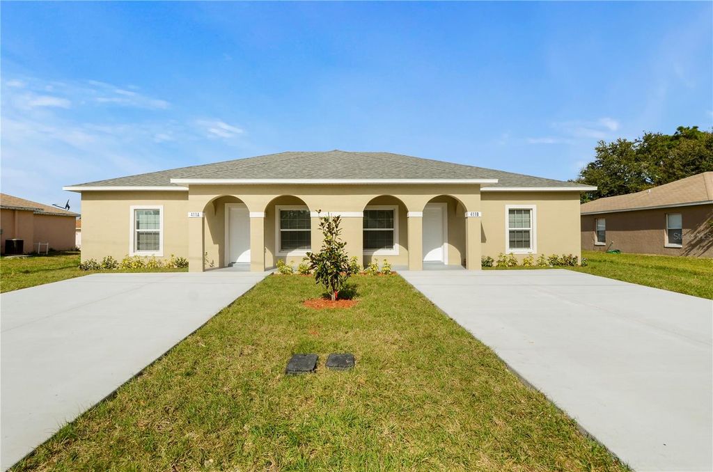 Photo of 411 Blackbird Way #B, Kissimmee, FL 34759 (MLS # O6377796)