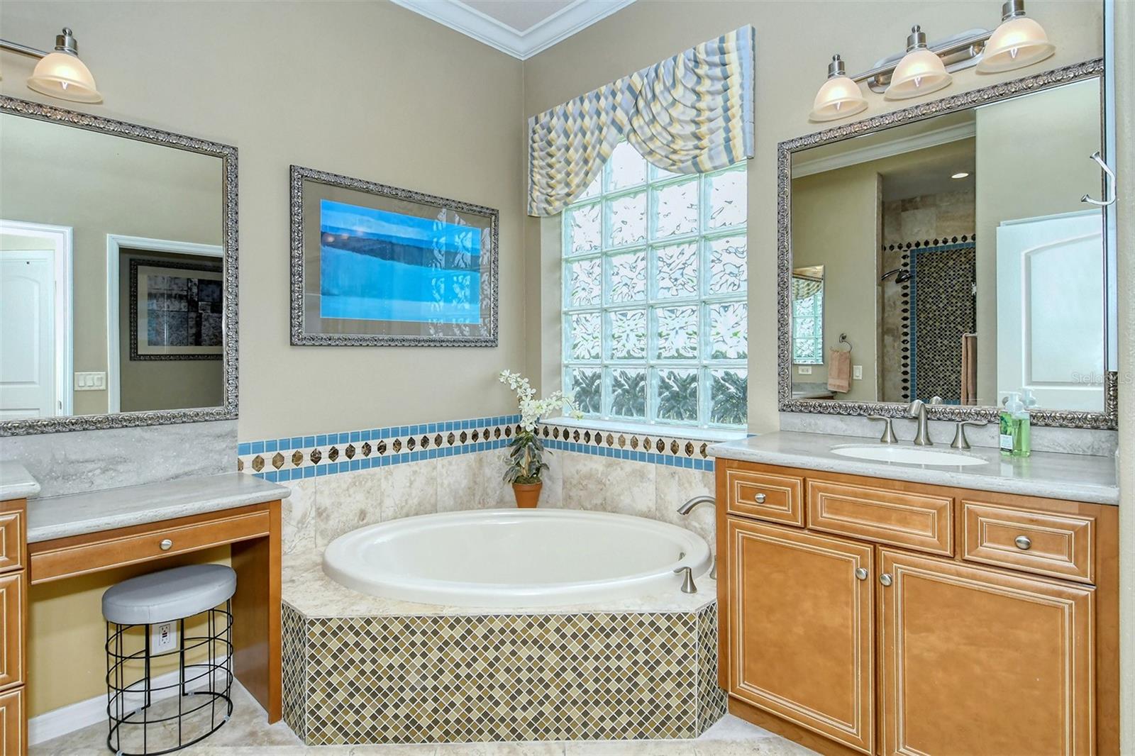 GRAN PARADISO PH 1 - Residential