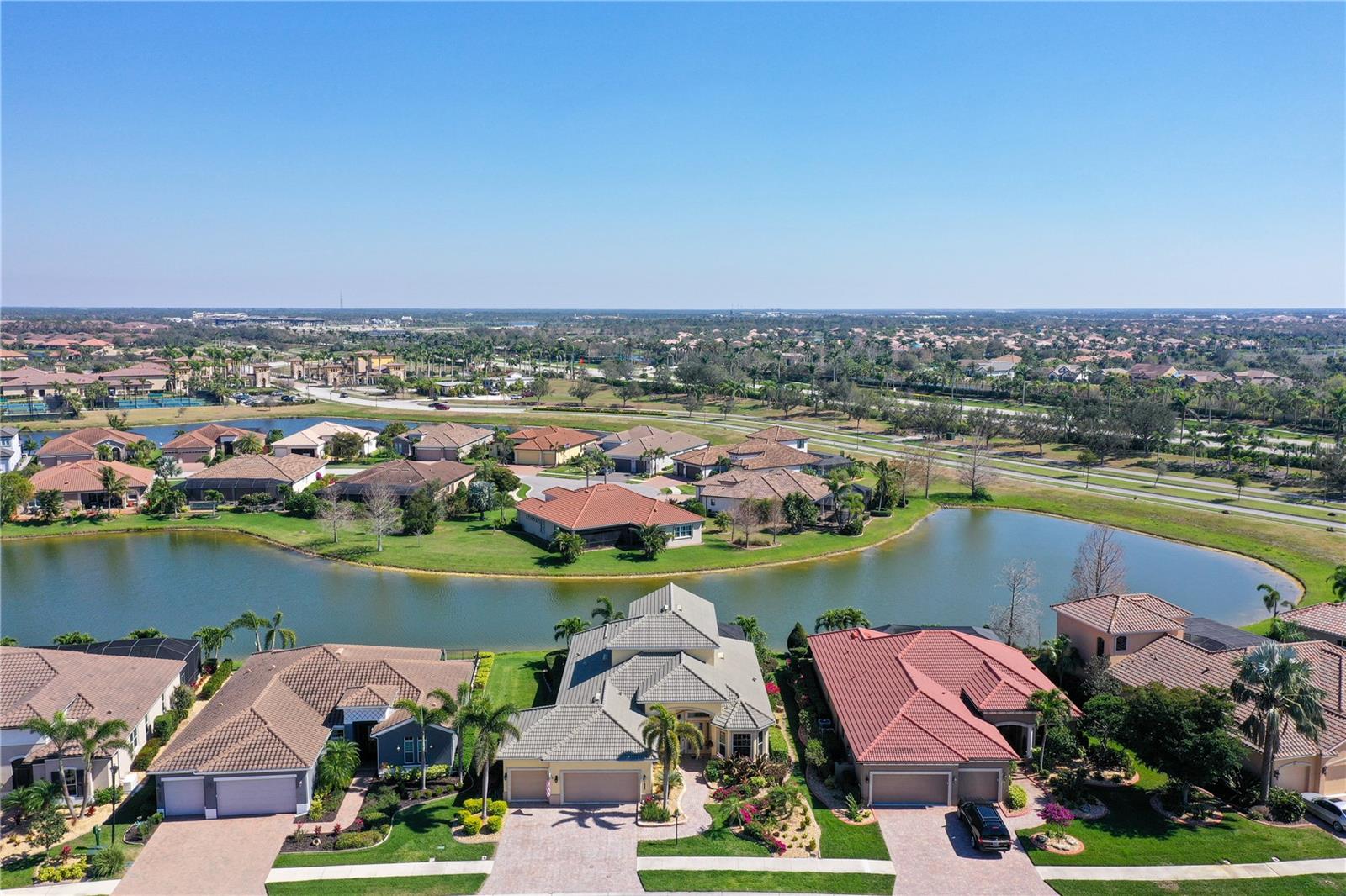 GRAN PARADISO PH 1 - Residential