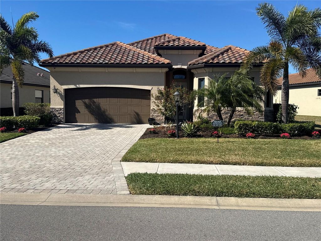 Photo of 6010 Brandon Run, Bradenton, FL 34211 (MLS # A4681230)