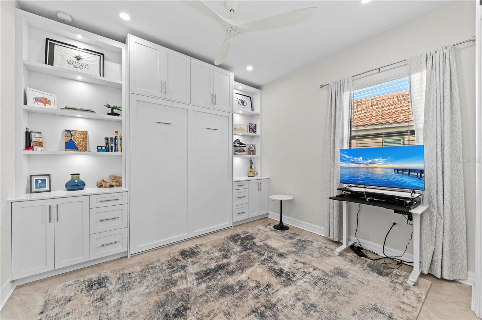 LAKEWOOD NATIONAL GOLF CULB PH II - Residential