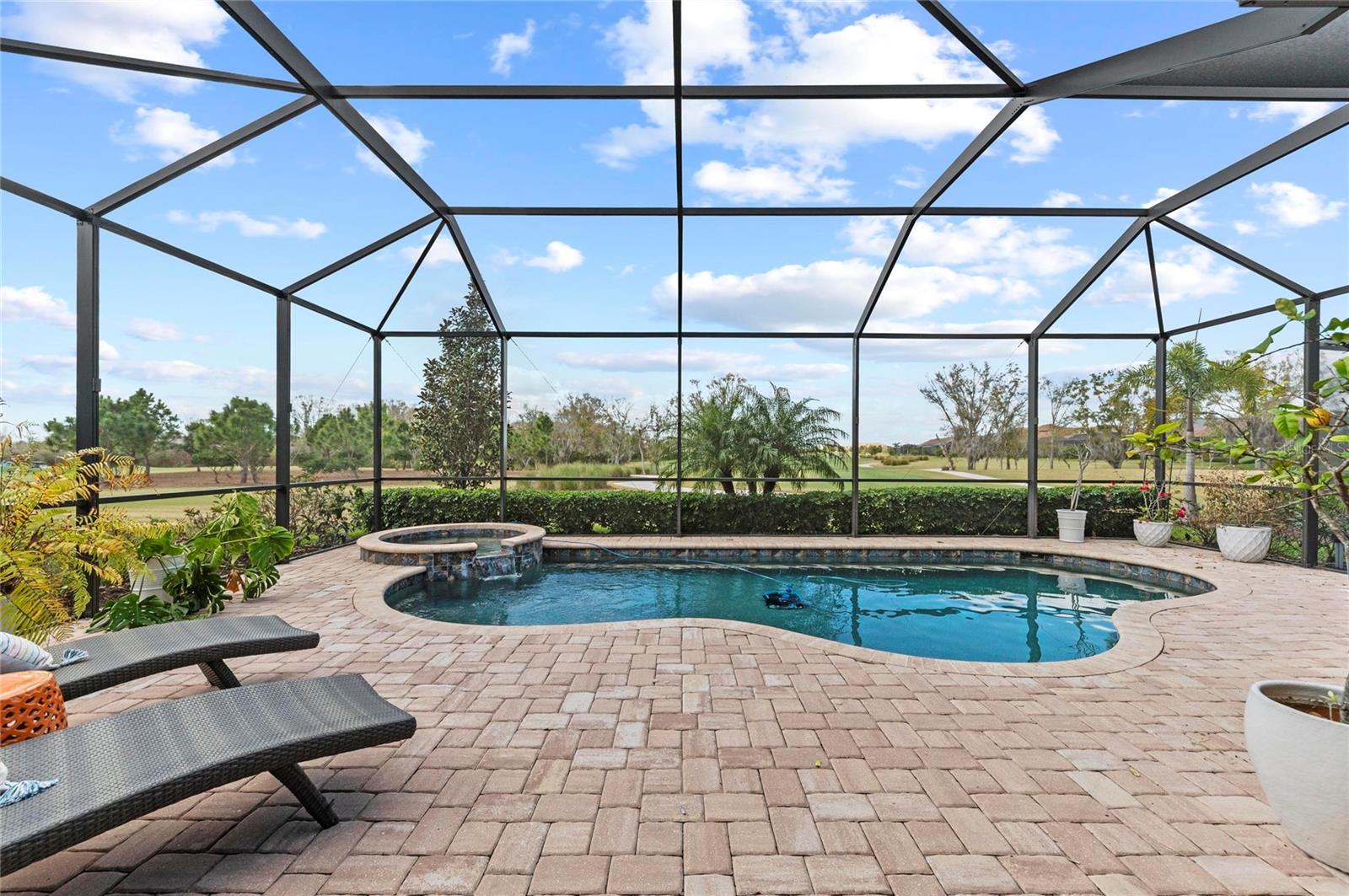 LAKEWOOD NATIONAL GOLF CULB PH II - Residential