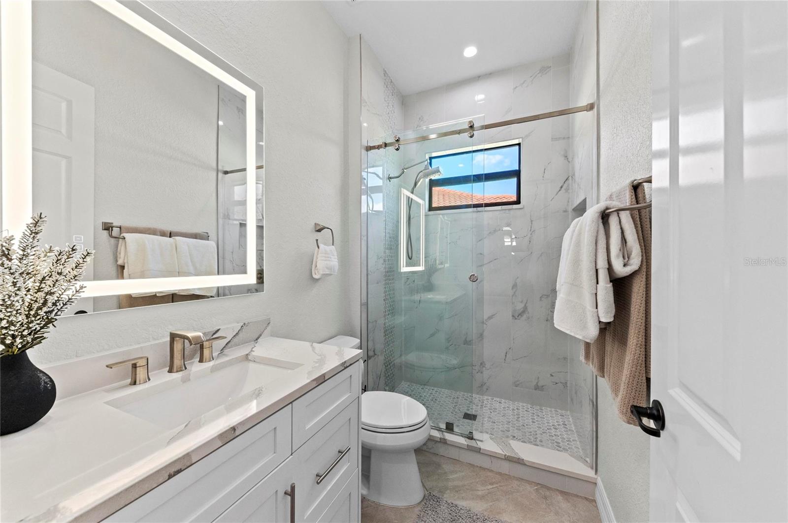 LAKEWOOD NATIONAL GOLF CULB PH II - Residential