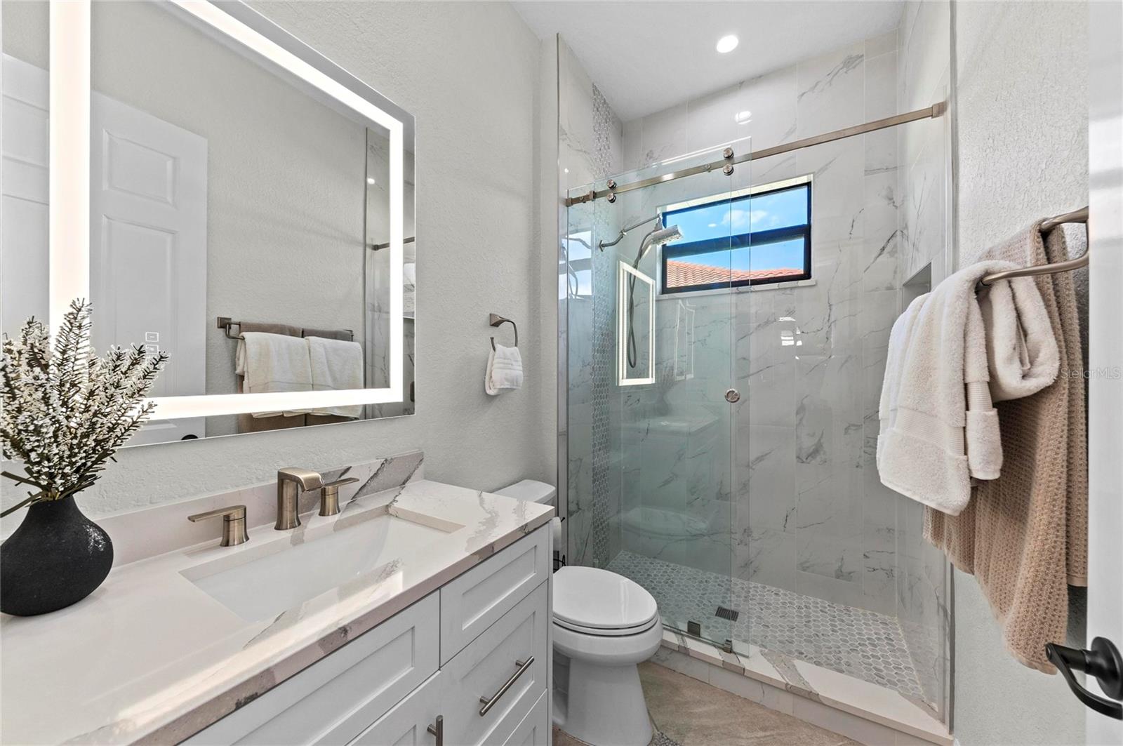 LAKEWOOD NATIONAL GOLF CULB PH II - Residential