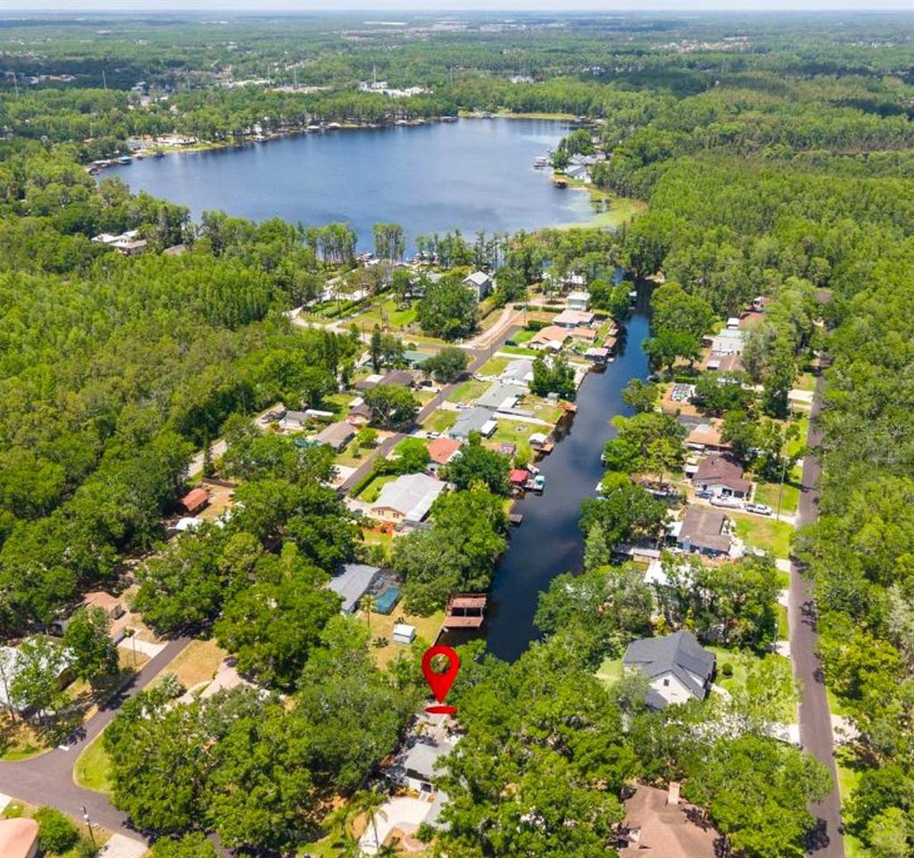 Photo of 1407 Jean Street, Lutz, FL 33548 (MLS # TB8382084)