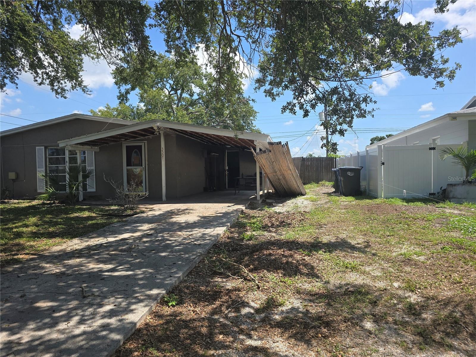3307 MIAMI PLACE, BRADENTON, FL, 34207 1 3307 MIAMI PLACE