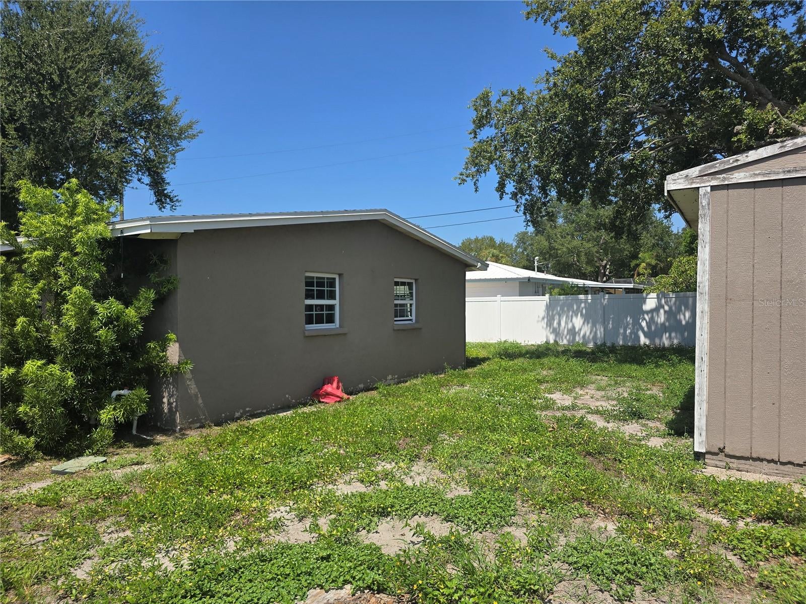 3307 MIAMI PLACE, BRADENTON, FL, 34207 3 3307 MIAMI PLACE