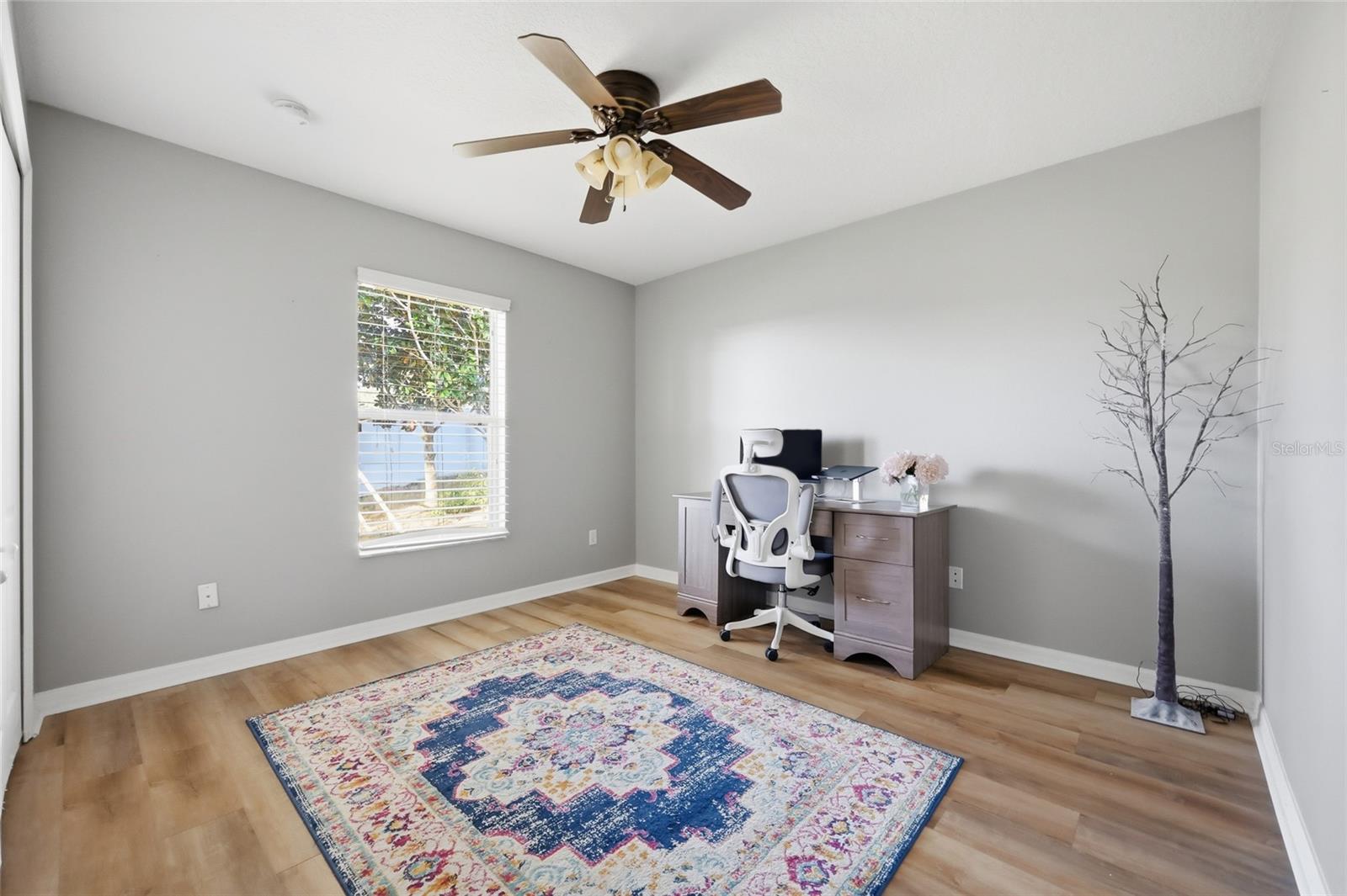 CLERMONT COLLEGE PARK PH 02B LT 181 PB - Residential