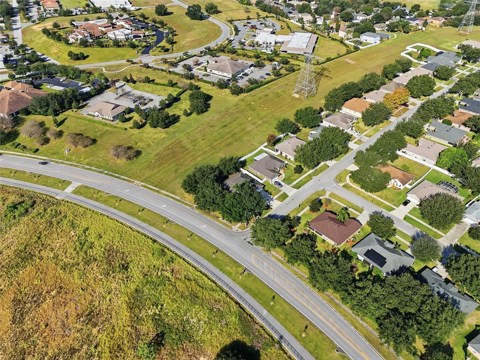 CLERMONT COLLEGE PARK PH 02B LT 181 PB - Residential