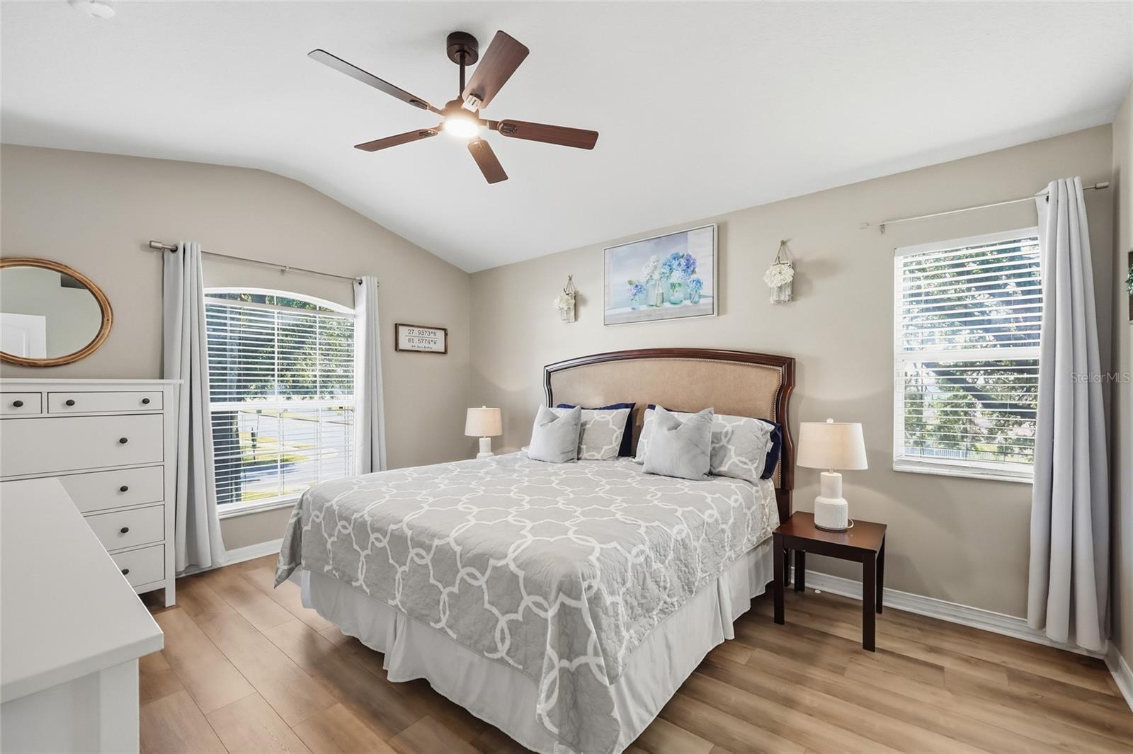 CLERMONT COLLEGE PARK PH 02B LT 181 PB - Residential