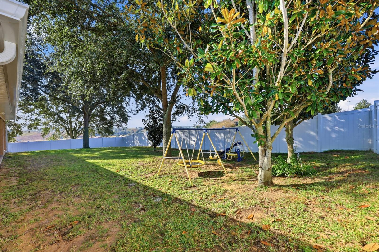 CLERMONT COLLEGE PARK PH 02B LT 181 PB - Residential