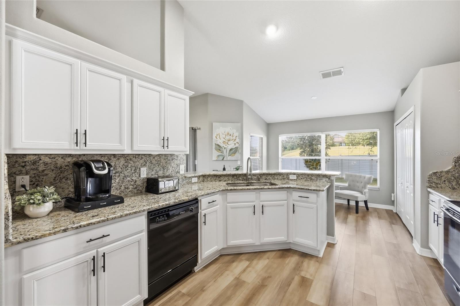 CLERMONT COLLEGE PARK PH 02B LT 181 PB - Residential