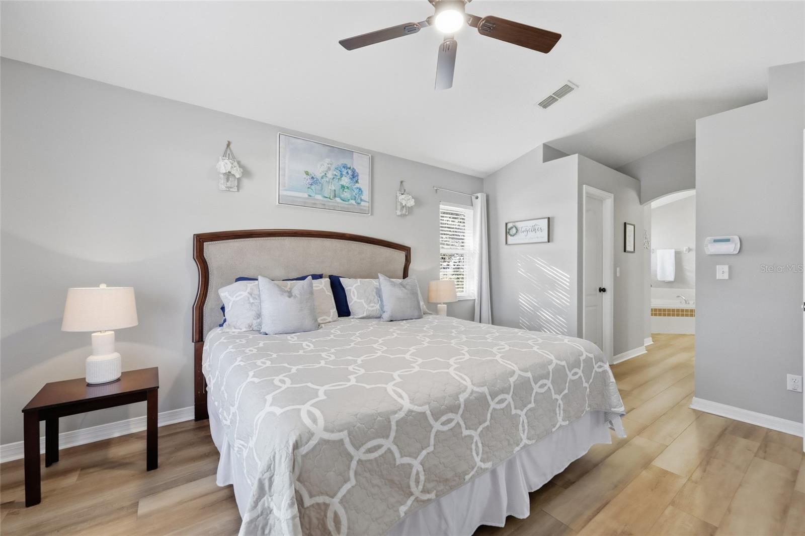 CLERMONT COLLEGE PARK PH 02B LT 181 PB - Residential