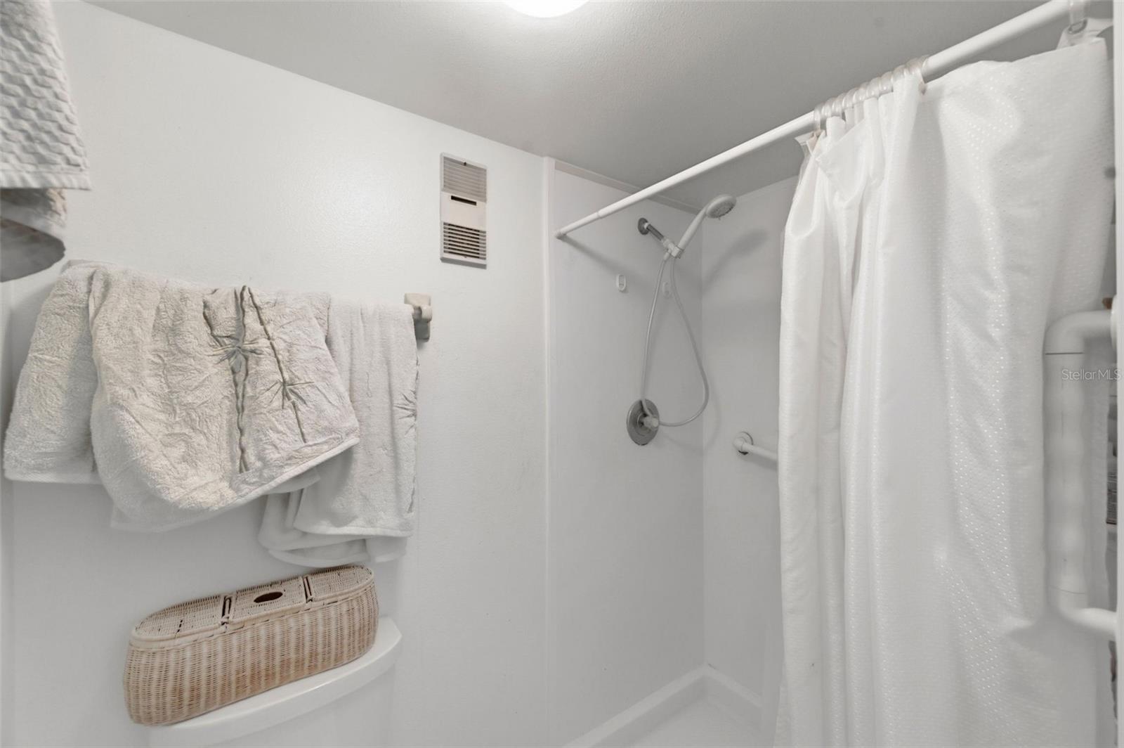 SHADOW LAKES CONDO - Residential