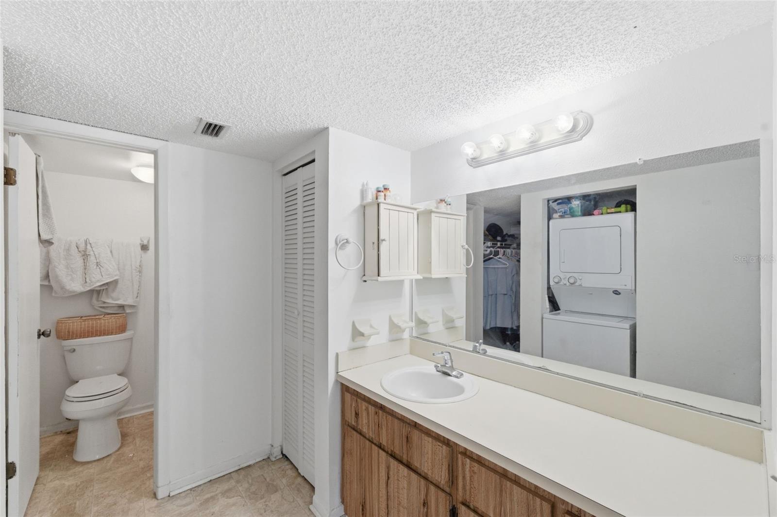 SHADOW LAKES CONDO - Residential