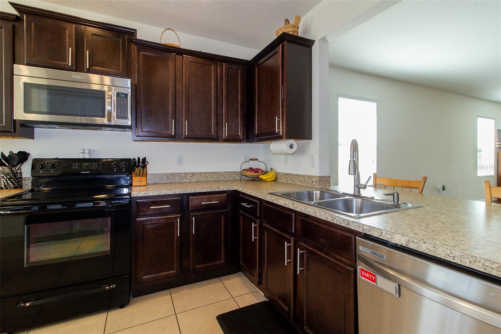 MAGNOLIA RDG - Residential