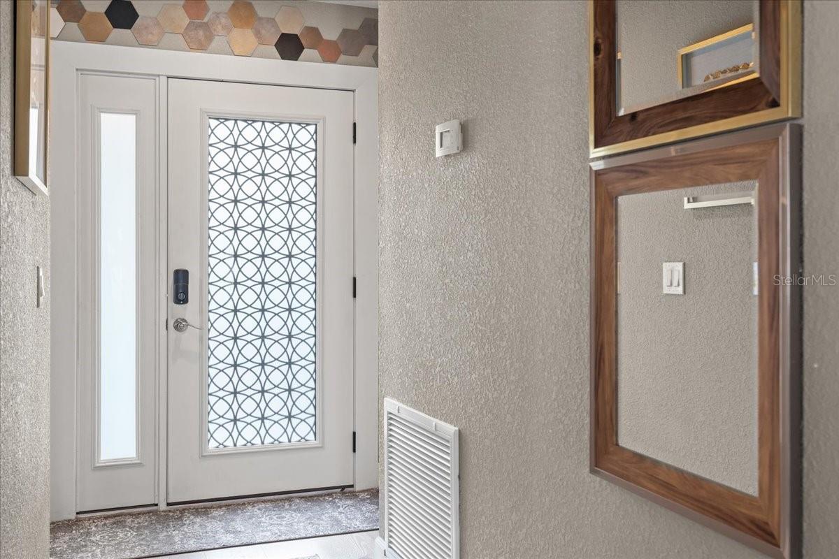 TEMPLE OAKS II - Residential Lease