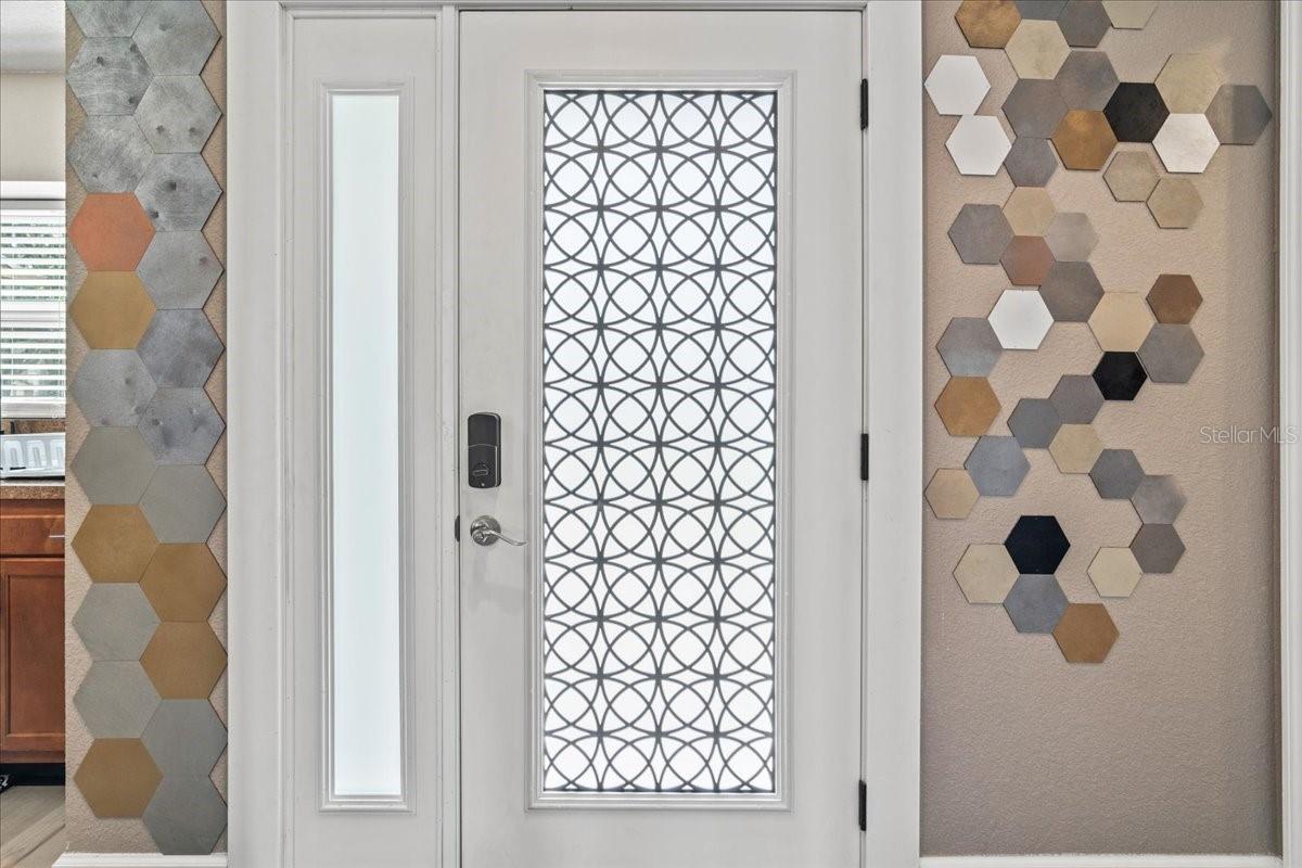 TEMPLE OAKS II - Residential Lease