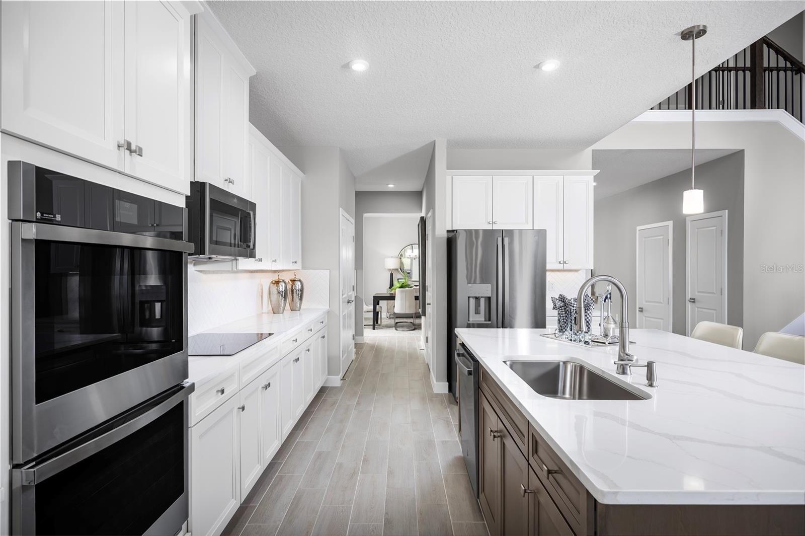 THE PALMS AT VENETIAN BAY - Residential