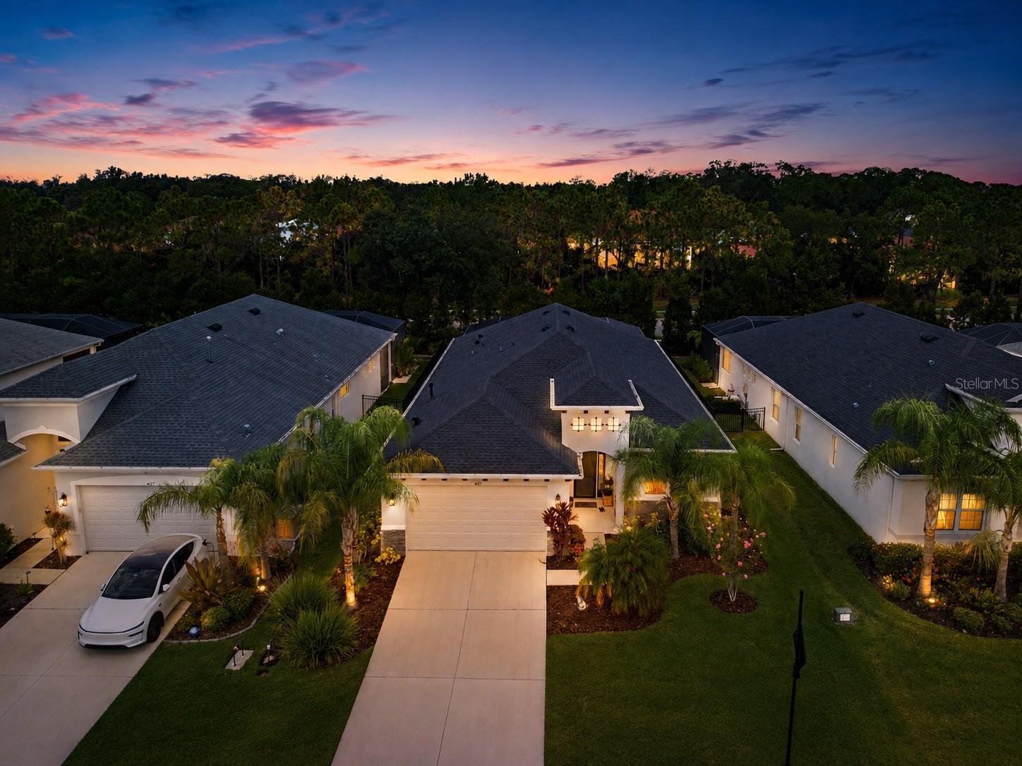 4427 RENWICK DRIVE