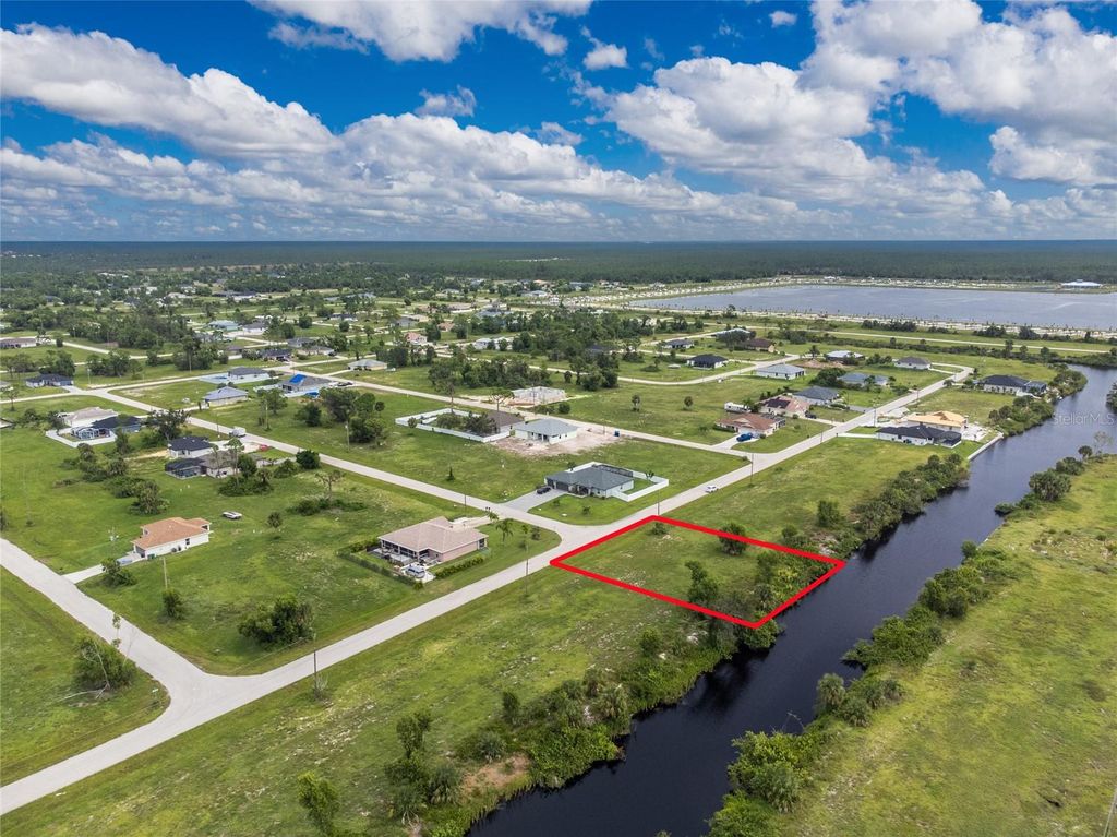 Photo of 3902 NW 41st Lane, Cape Coral, FL 33993 (MLS # C7525968)