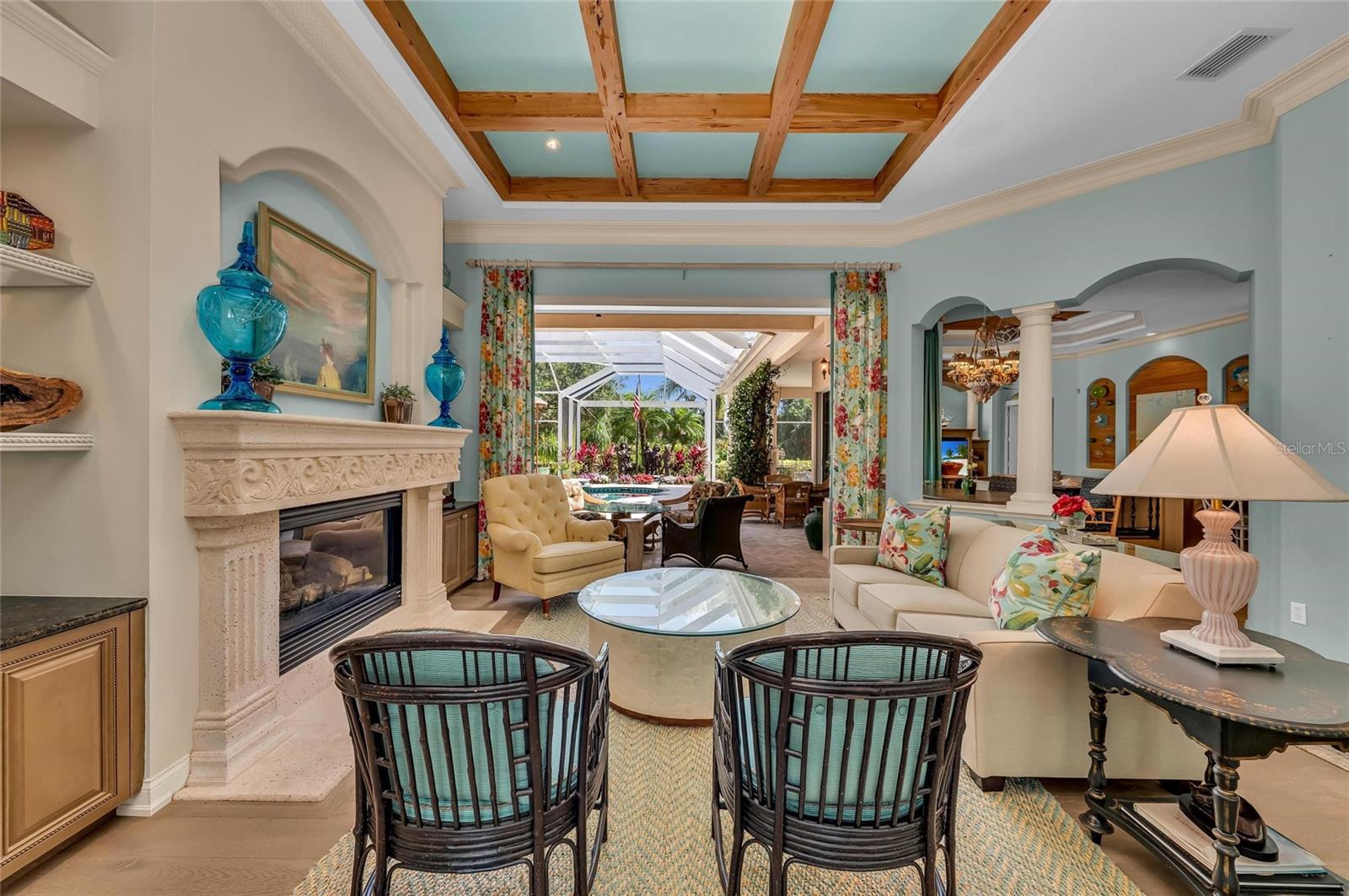 8105 WARWICK GARDENS LANE