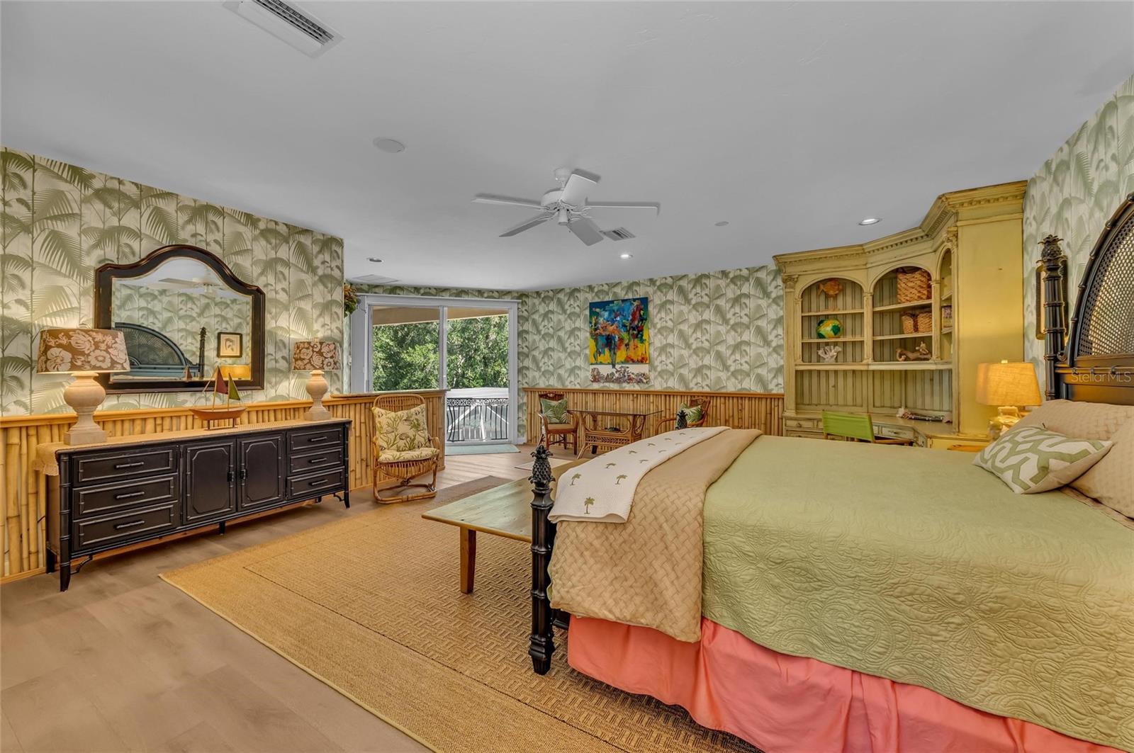 UNIVERSITY PARK - Residential