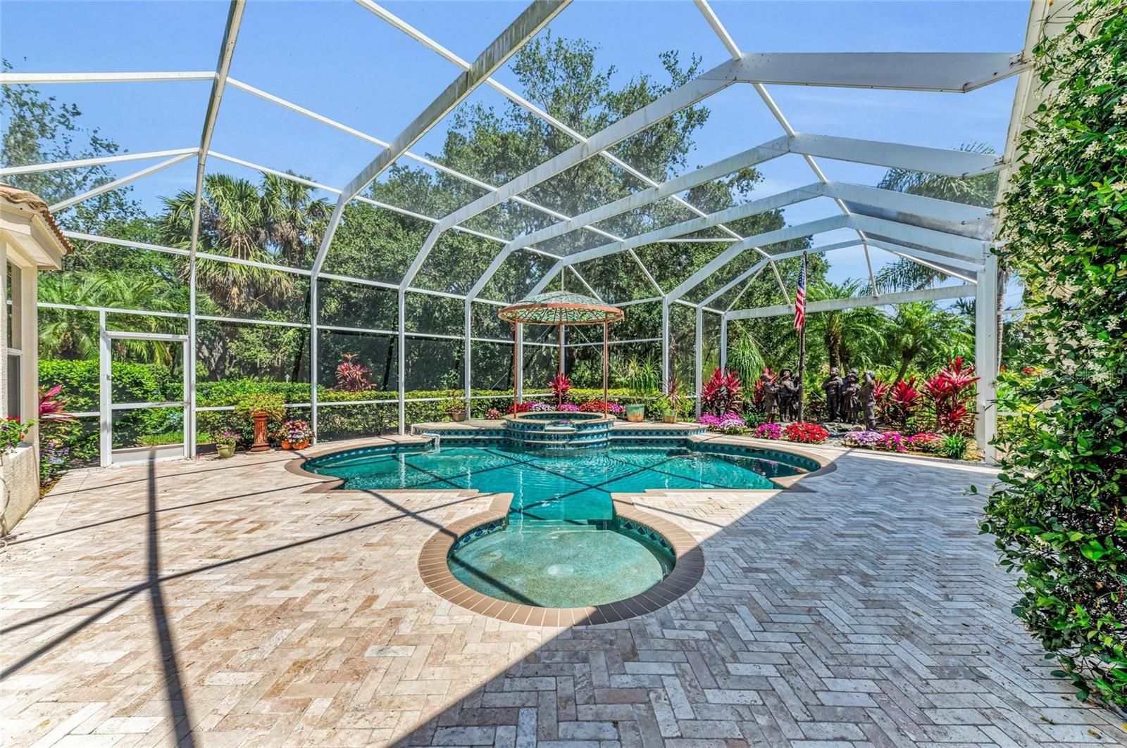 UNIVERSITY PARK - Residential