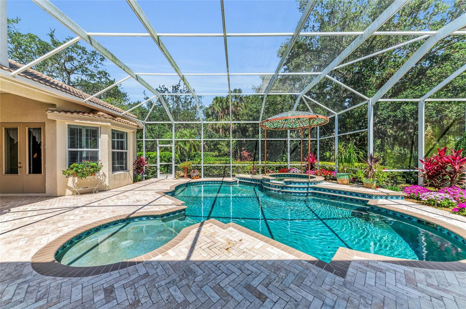 UNIVERSITY PARK - Residential