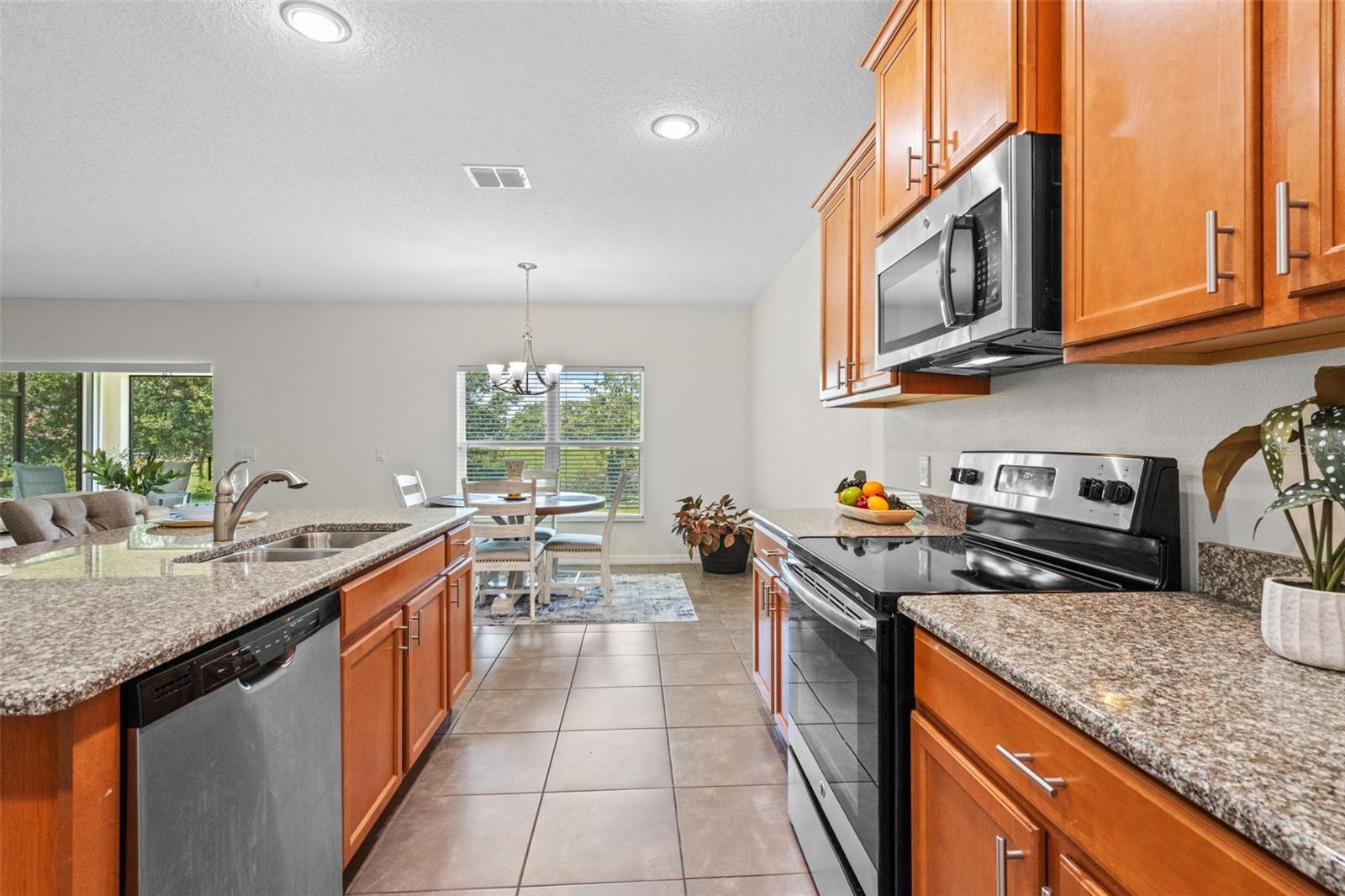 BELLALAGO PH 5J - Residential