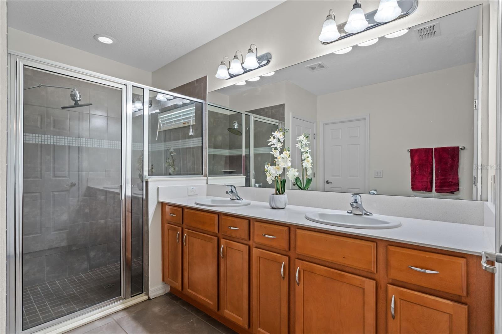 BELLALAGO PH 5J - Residential