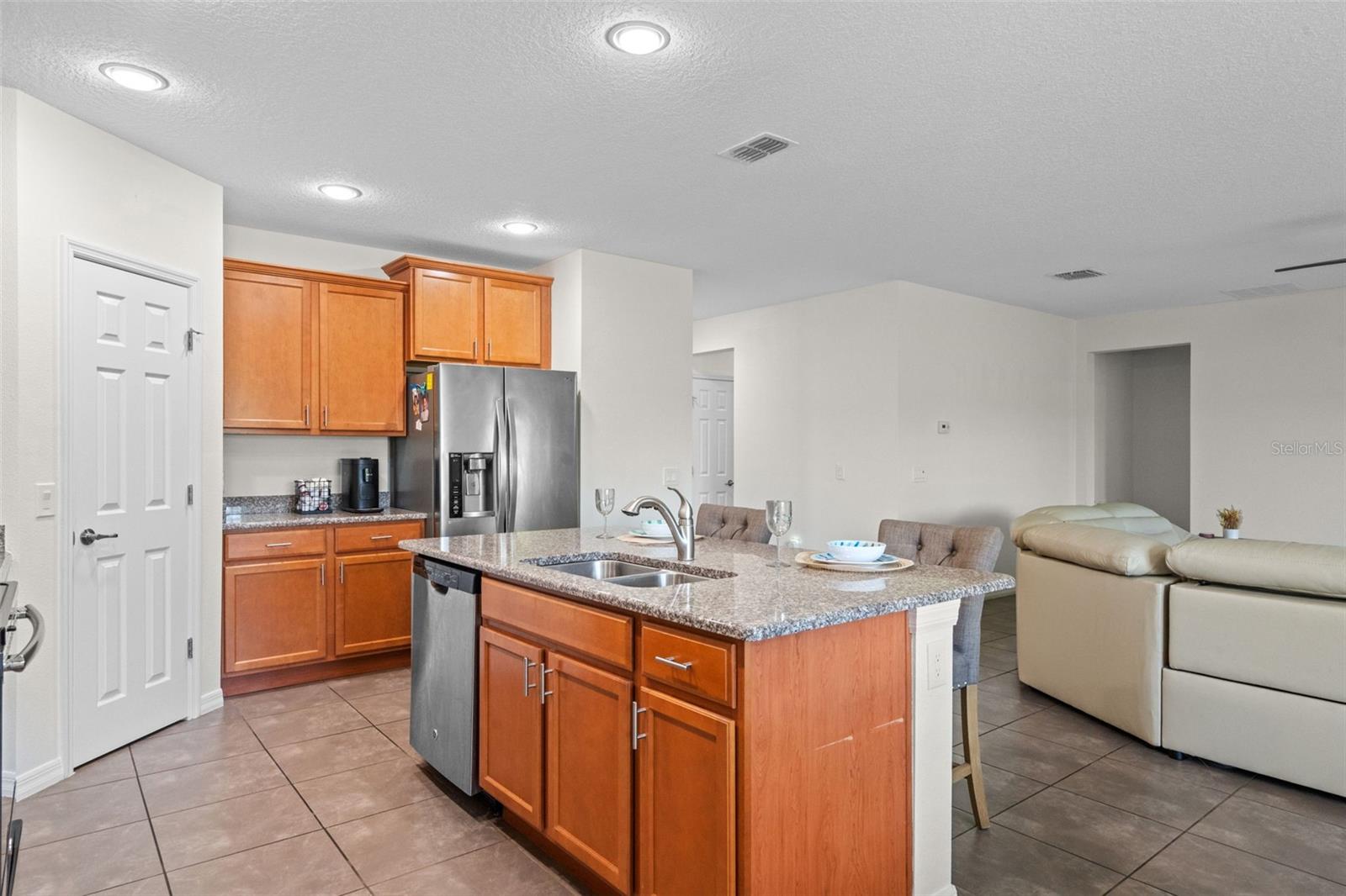 BELLALAGO PH 5J - Residential