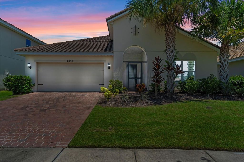 Photo of 1330 Bucktail Court, Kissimmee, FL 34746 (MLS # O6388200)