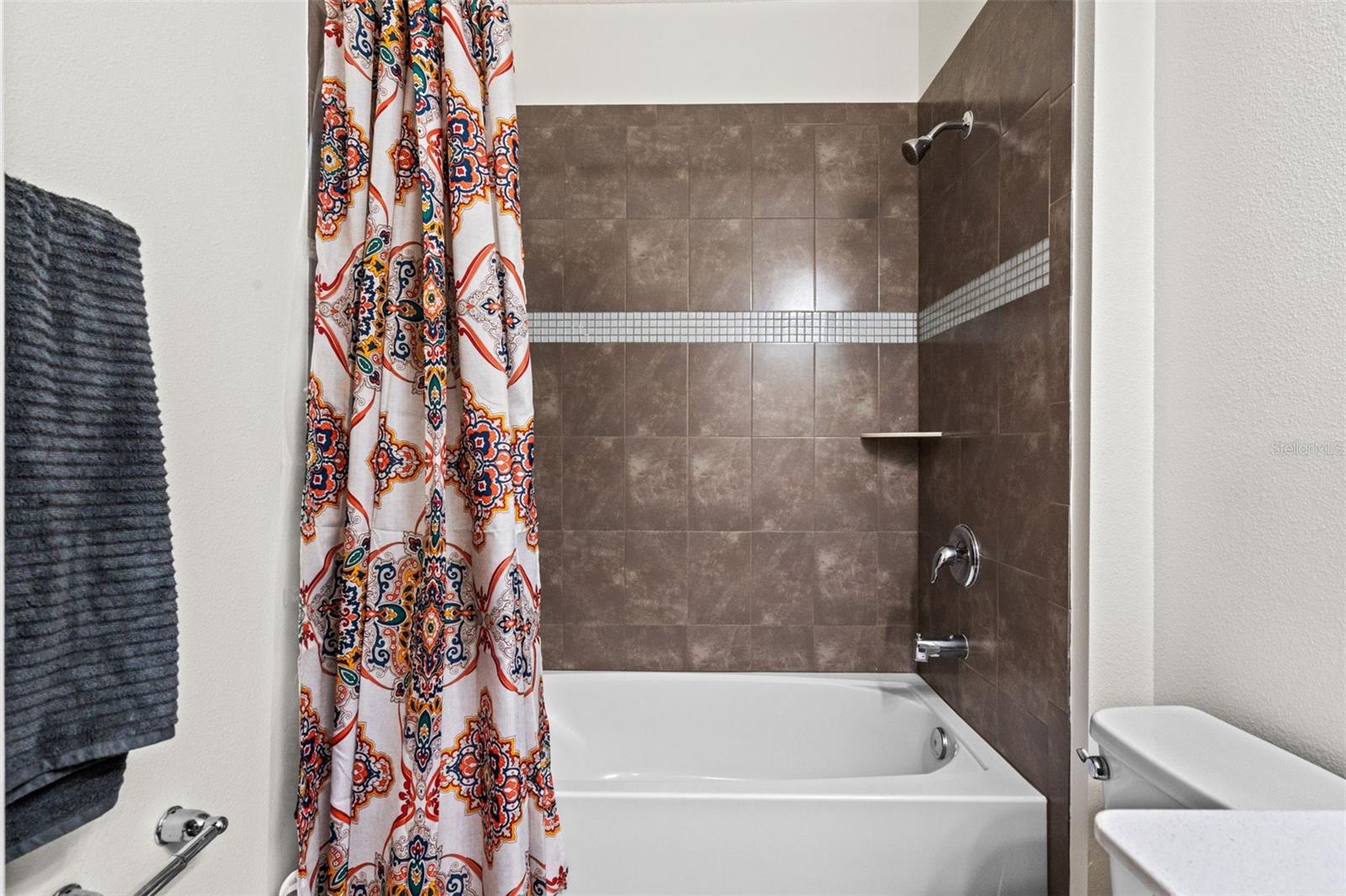 BELLALAGO PH 5J - Residential