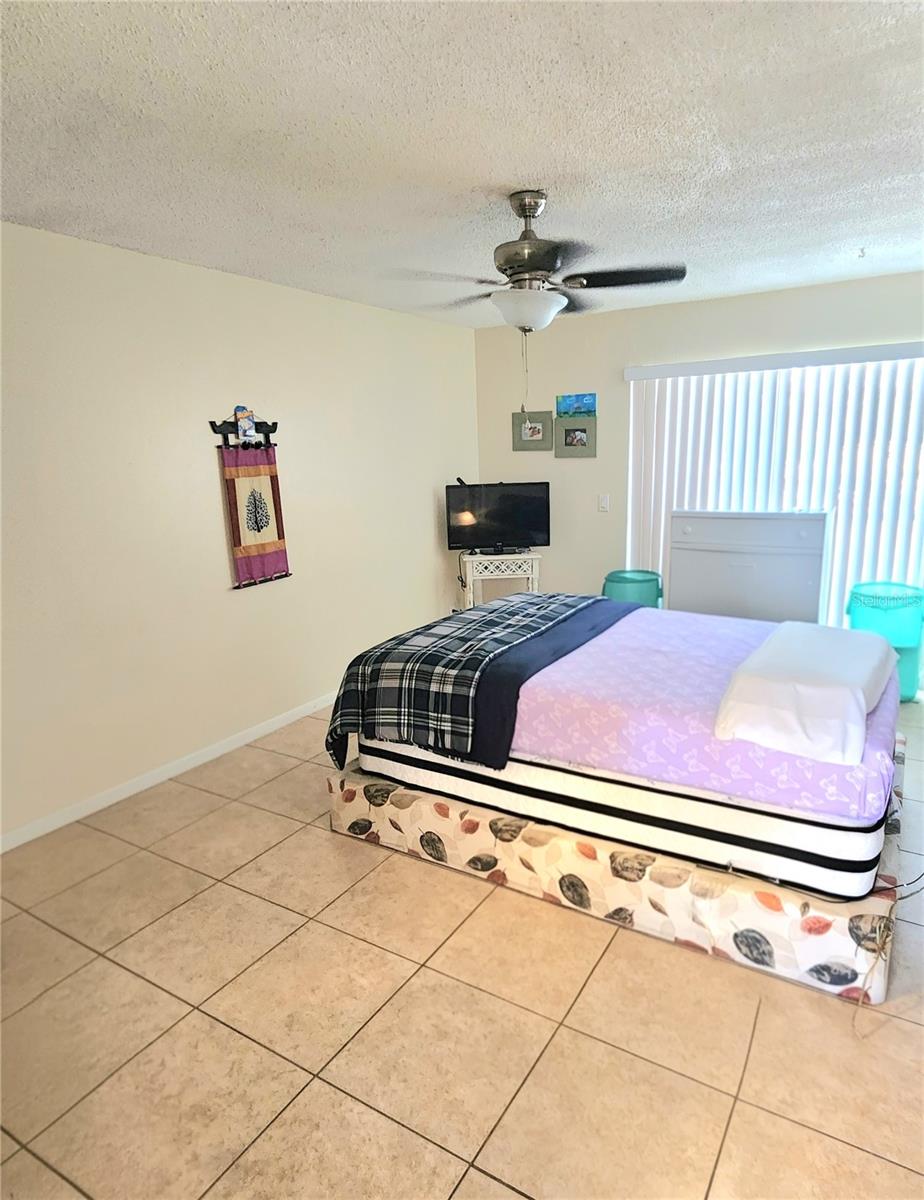 SEMORAN PINES REGIMES 01 & 04-08 - Residential